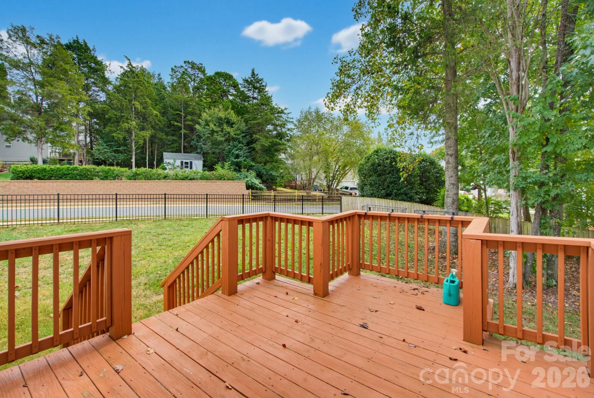Single Family Residence at 13330 Edgetree Drive, Pineville, photo 34 of 44