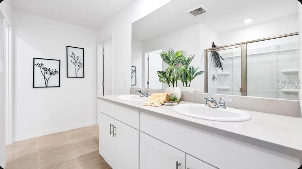 Virtually Staged Representative Photo - 5351 LOGGIA LN, KISSIMMEE