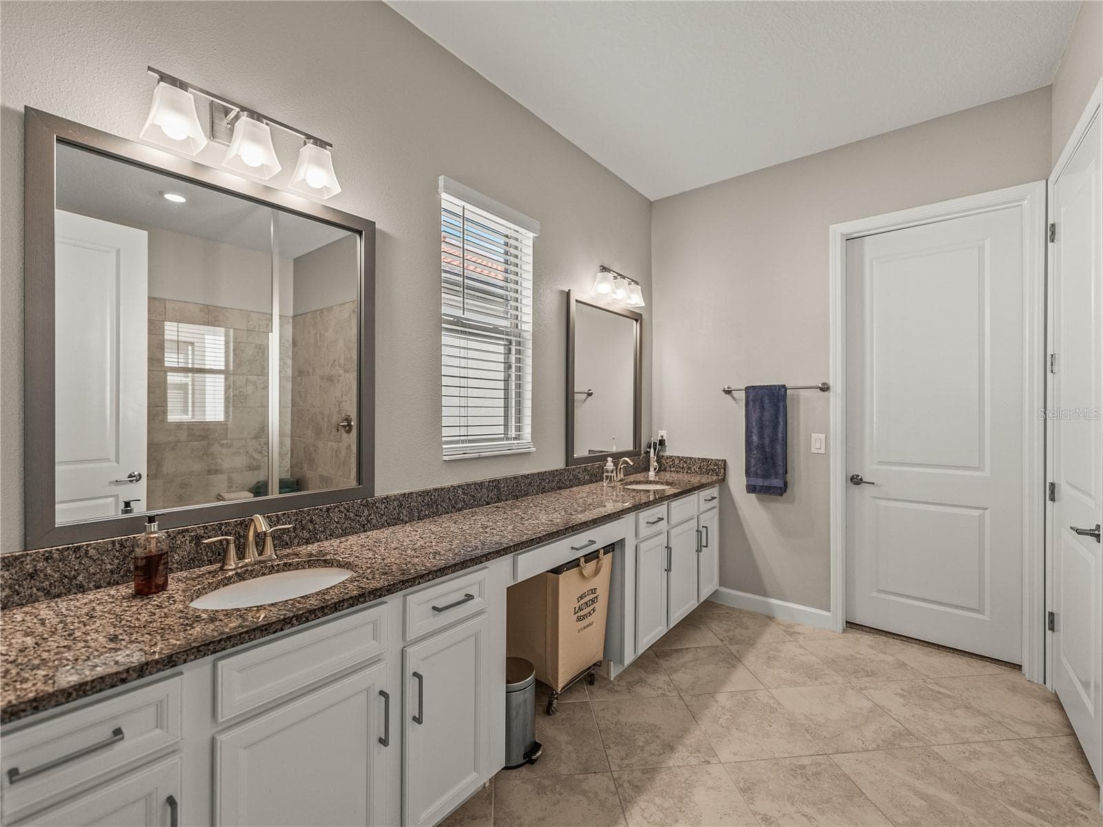 Single Family Residence at 16959 SCUBA CREST ST, WIMAUMA, photo 31 of 53