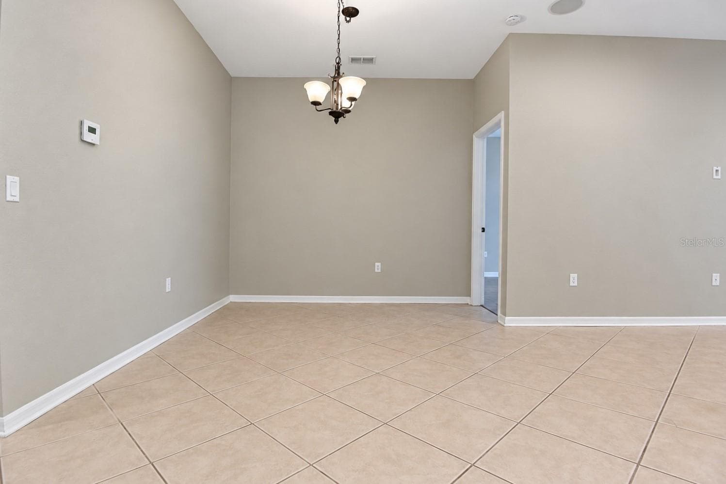 Single Family Residence at 15244 COPPER LOOP, BROOKSVILLE, photo 9 of 32