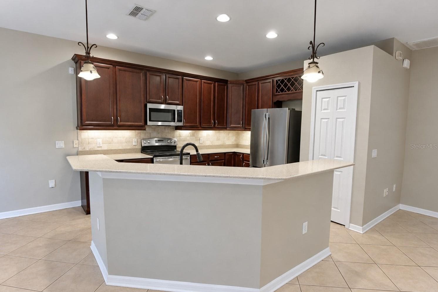 Single Family Residence at 15244 COPPER LOOP, BROOKSVILLE, photo 12 of 32