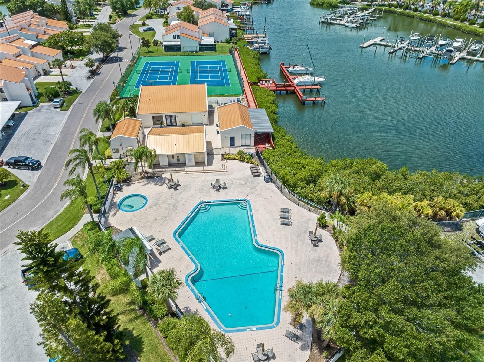 Condominium at 8719 COVE CT #10, TAMPA, photo 44 of 46