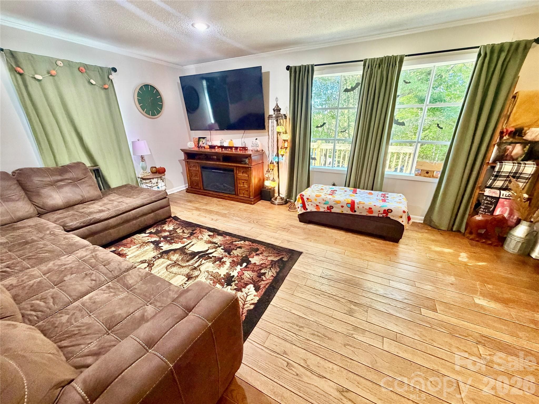 Single Family Residence at 1364 Lithia Springs Road, Moravian Falls, photo 7 of 41