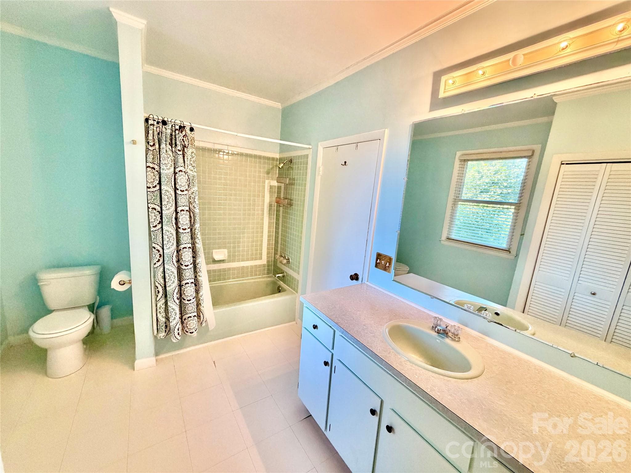Single Family Residence at 1364 Lithia Springs Road, Moravian Falls, photo 27 of 41