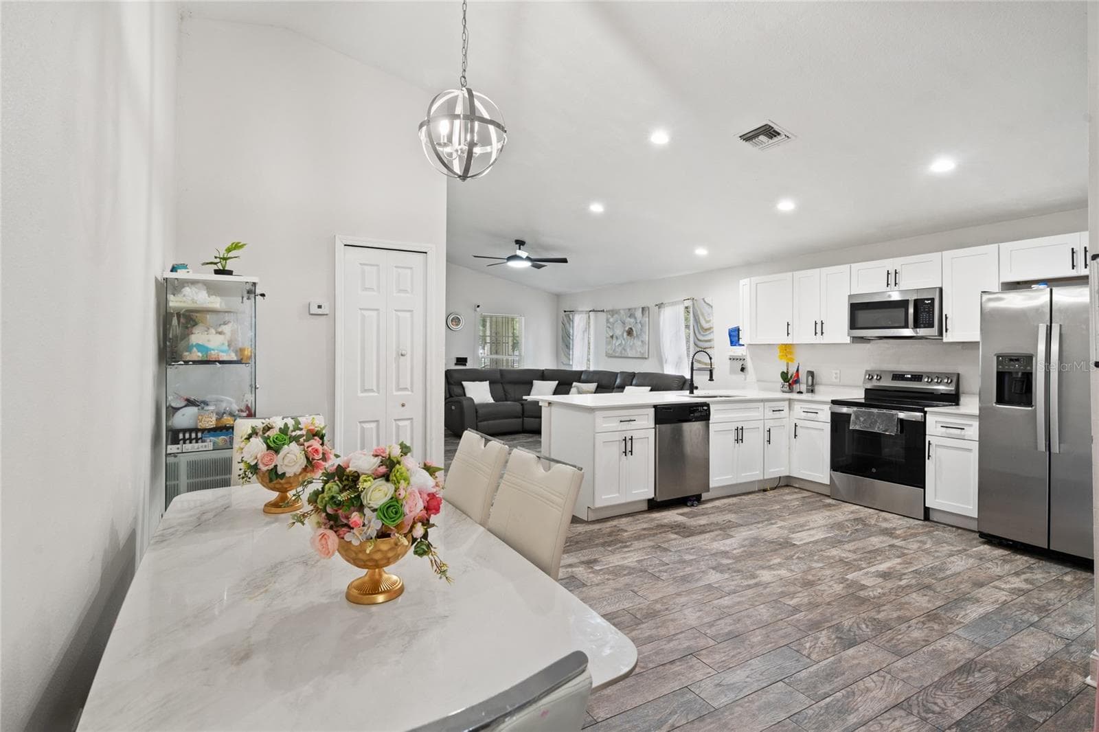 Single Family Residence at 4453 CONLEY ST, ORLANDO, photo 16 of 18