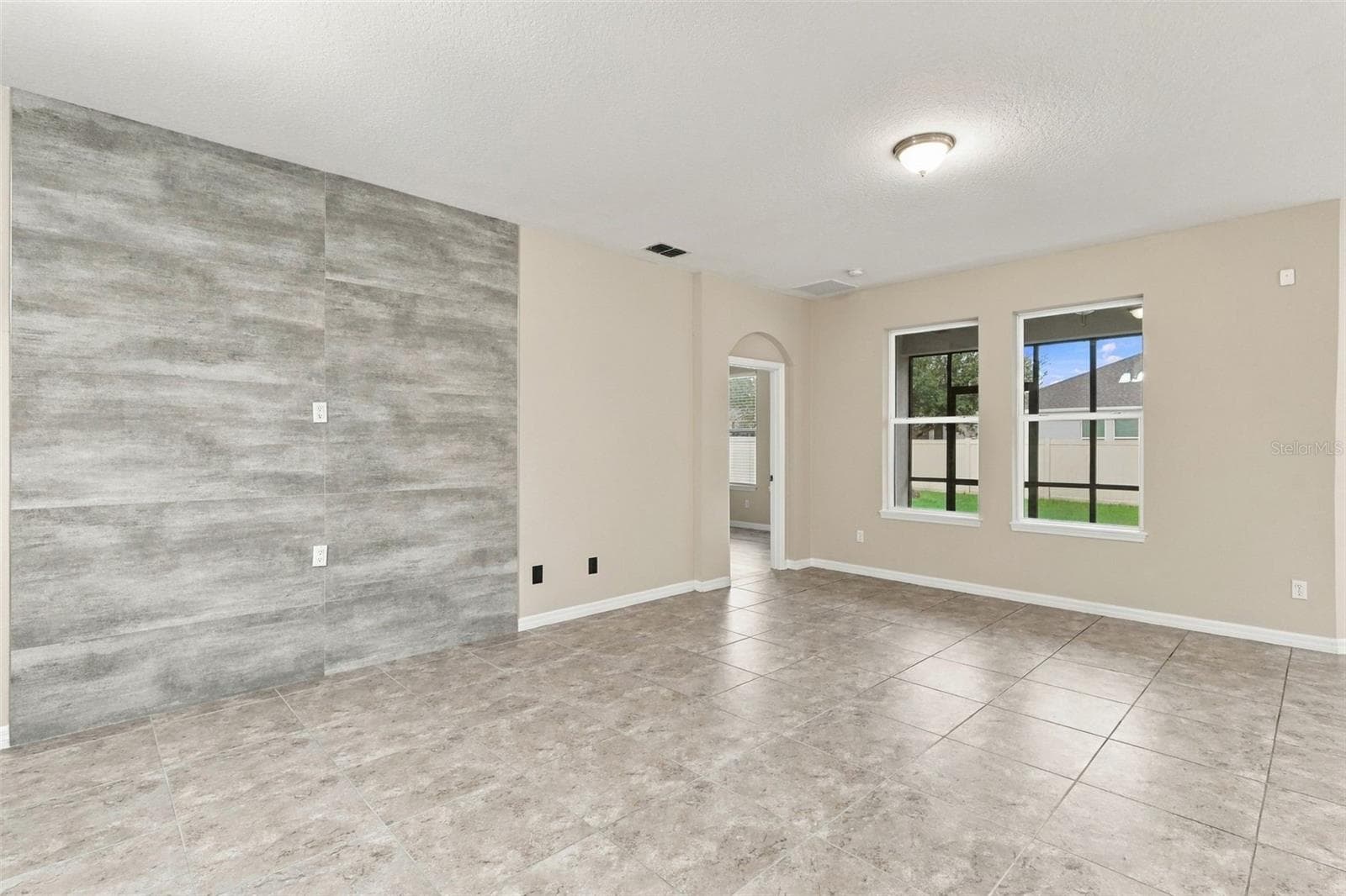 Single Family Residence at 12061 SAWGRASS RESERVE BLVD, ORLANDO, photo 6 of 40