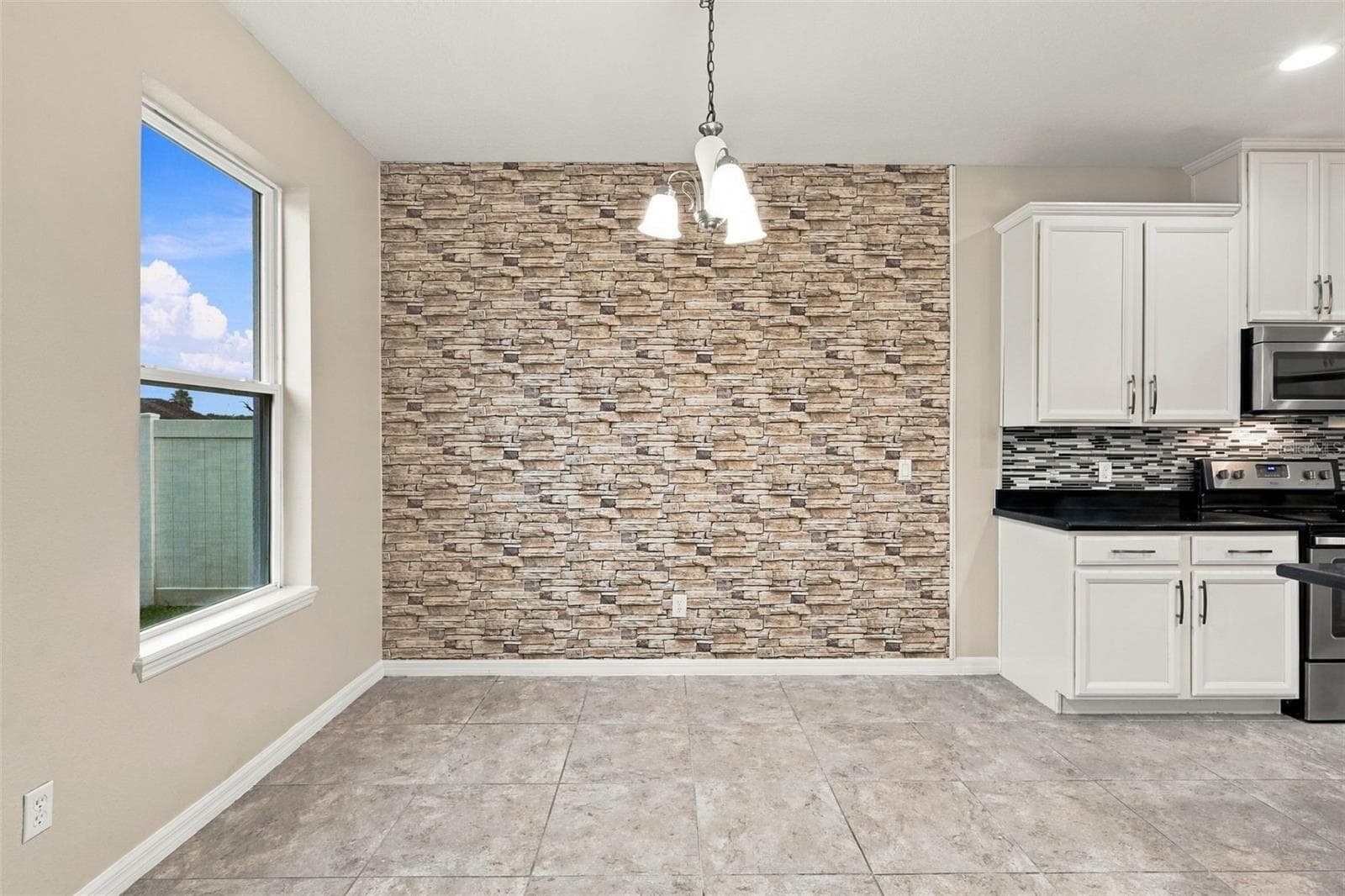 Single Family Residence at 12061 SAWGRASS RESERVE BLVD, ORLANDO, photo 16 of 40