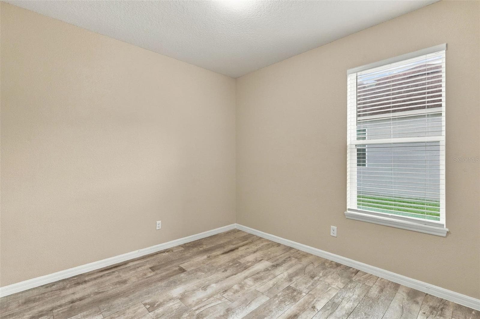 Single Family Residence at 12061 SAWGRASS RESERVE BLVD, ORLANDO, photo 33 of 40