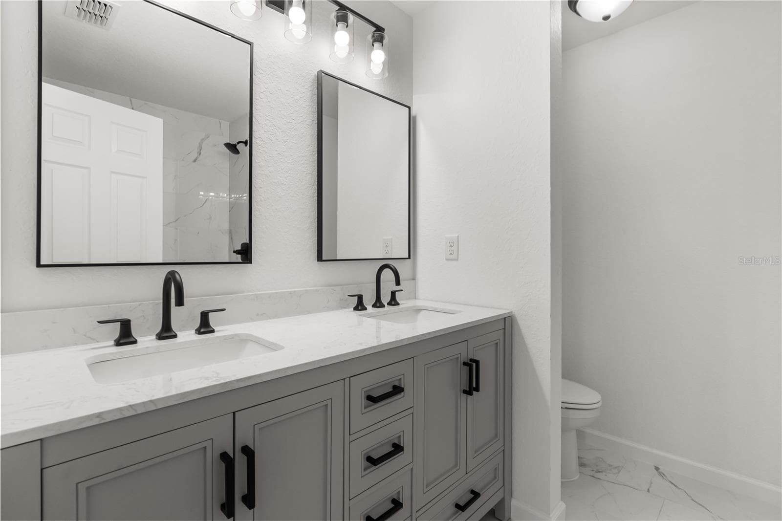 Single Family Residence at 21950 SW MARINE BLVD, DUNNELLON, photo 10 of 15
