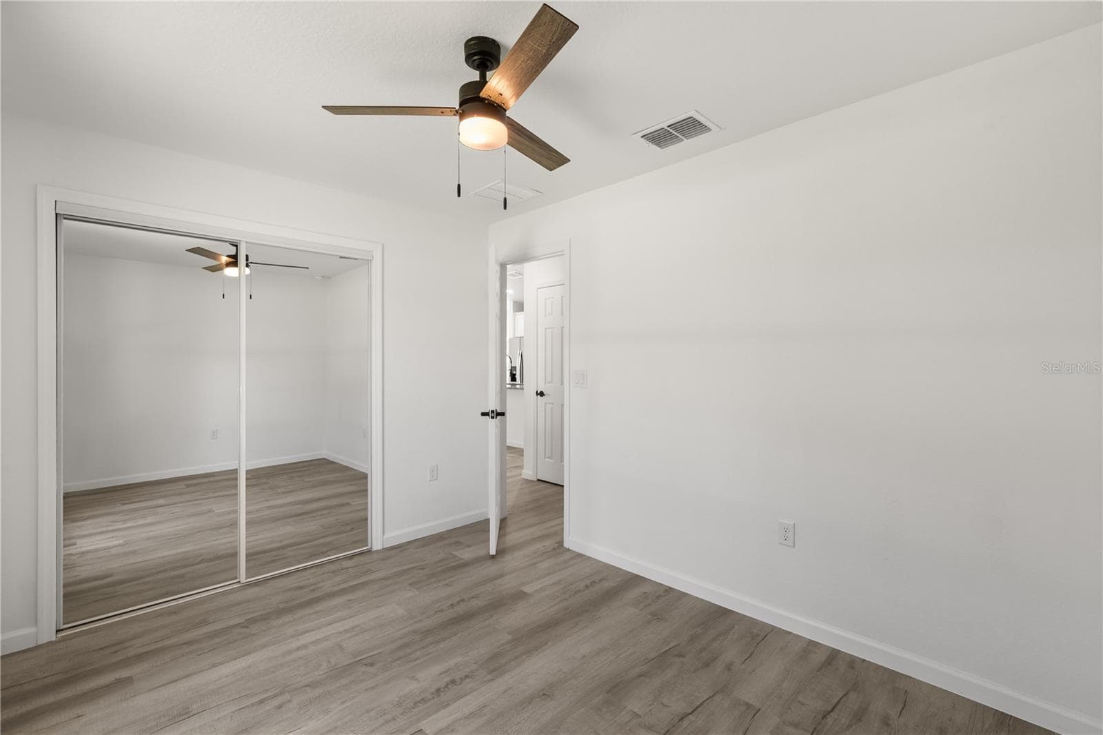 Single Family Residence at 21950 SW MARINE BLVD, DUNNELLON, photo 13 of 15