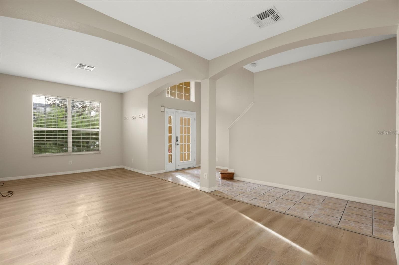 Single Family Residence at 1418 SPRING FEST LN, ORLANDO, photo 7 of 50