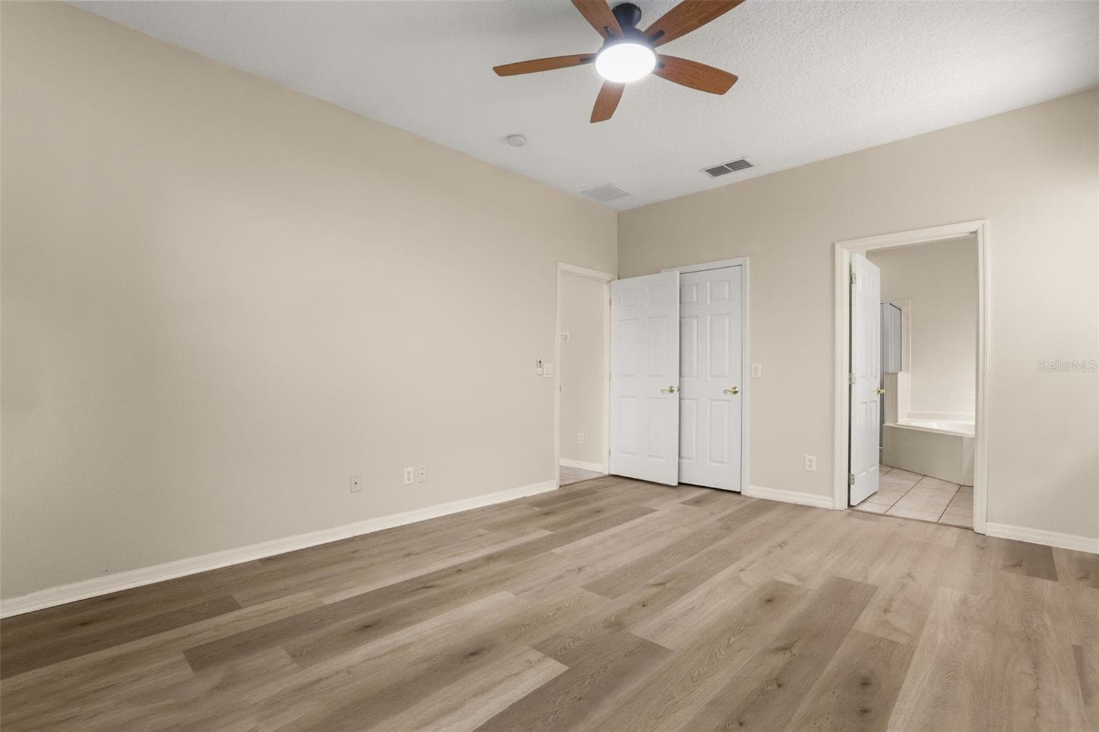 Single Family Residence at 1418 SPRING FEST LN, ORLANDO, photo 19 of 50