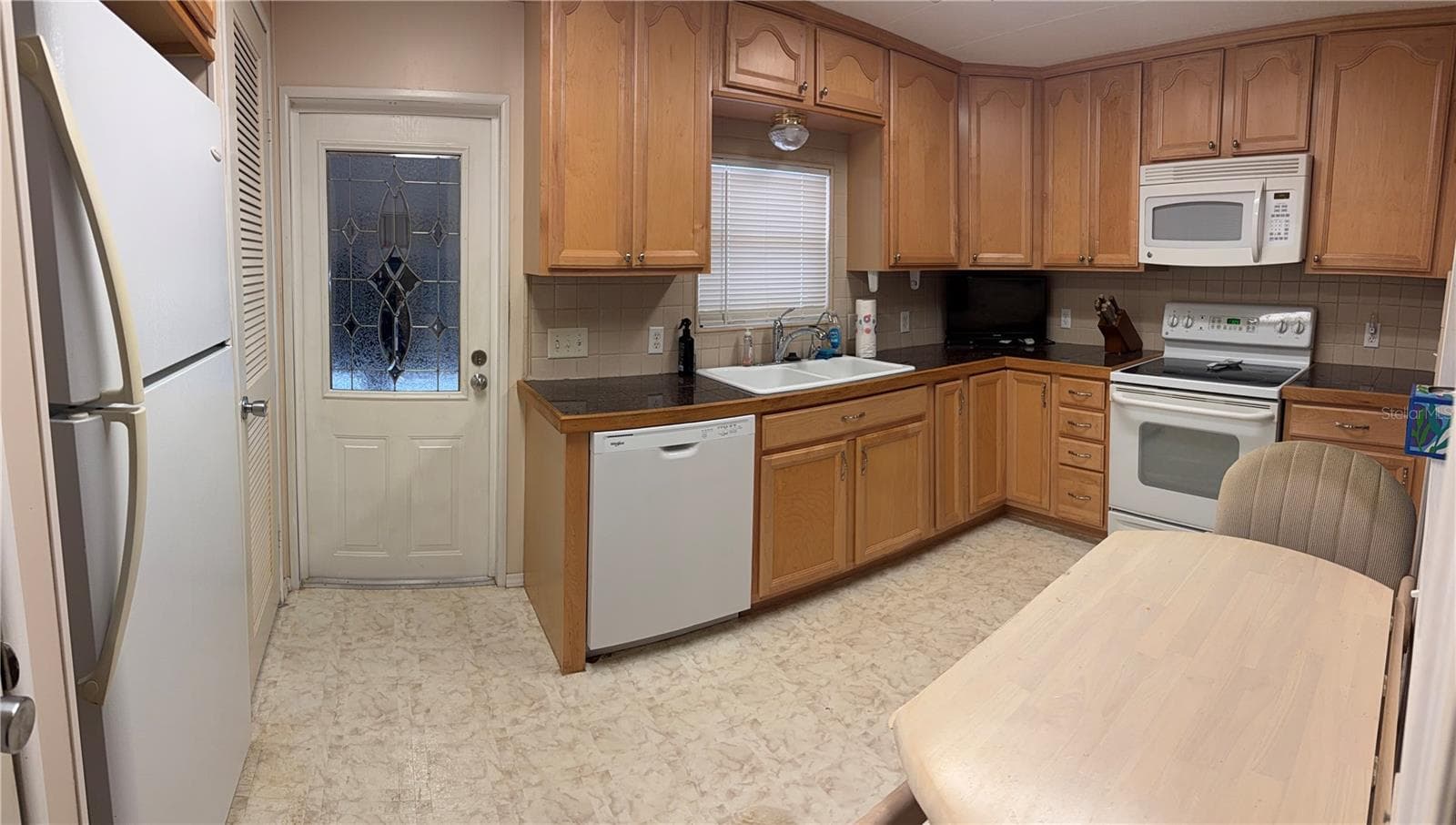 Kitchen - 3301 2ND ST BLVD #261, DUNEDIN