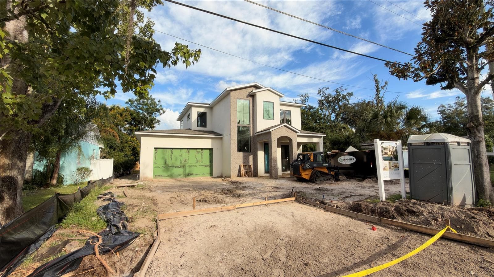 10.10.26 - 907 N HYER AVE, ORLANDO