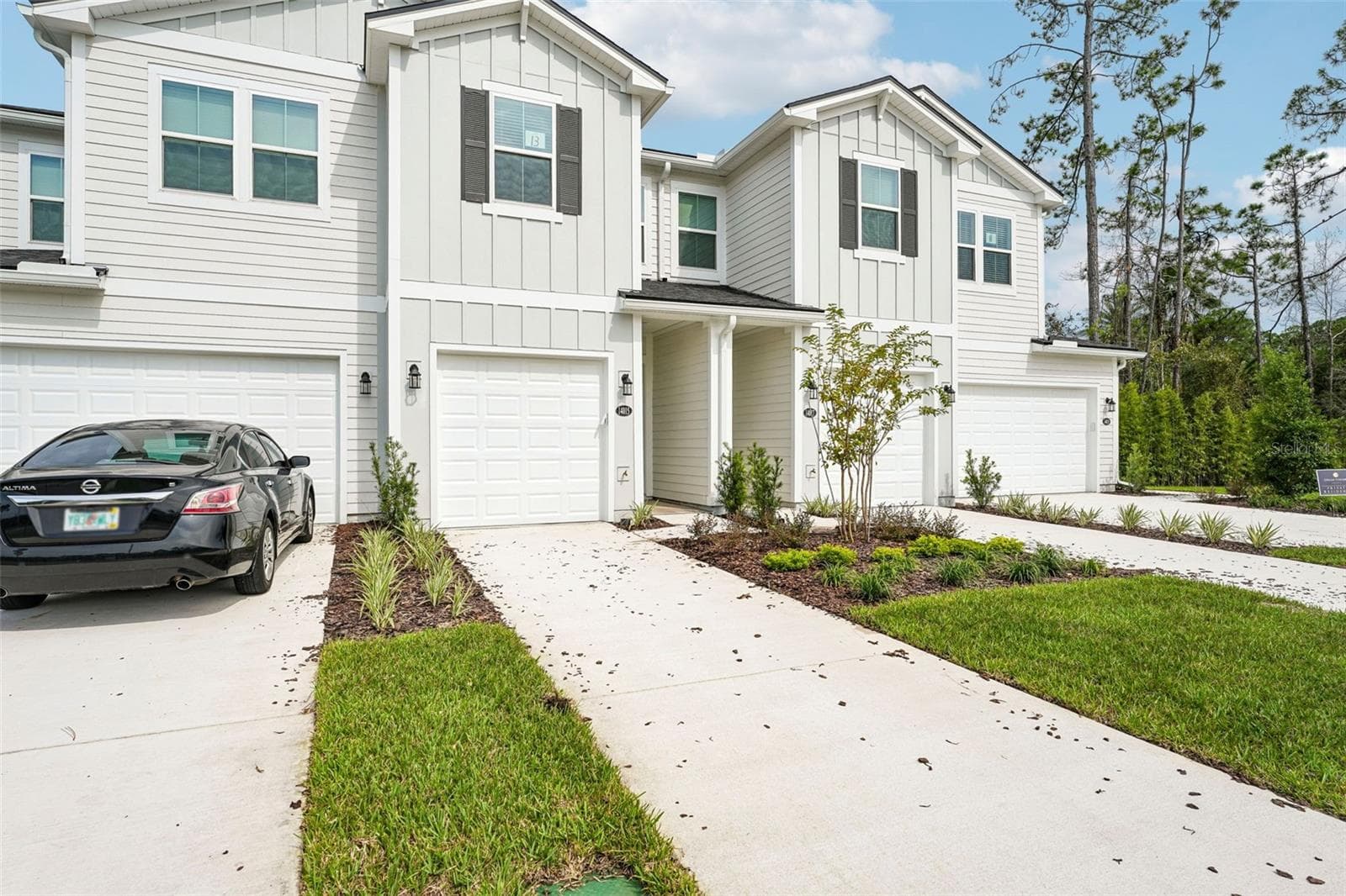 Townhouse at ELLIS COVE, JACKSONVILLE, photo 4 of 30
