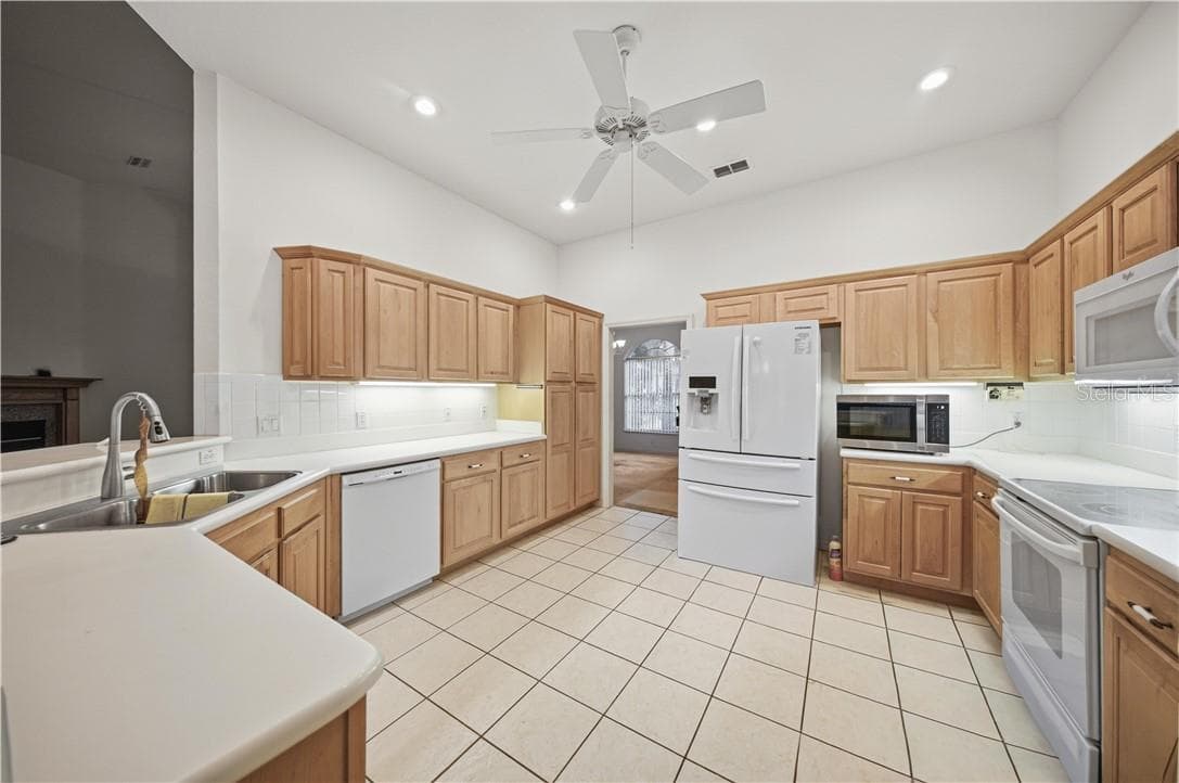 Single Family Residence at 19044 SW 93rd LOOP, DUNNELLON FL 34432, Dunnellon, photo 49 of 78