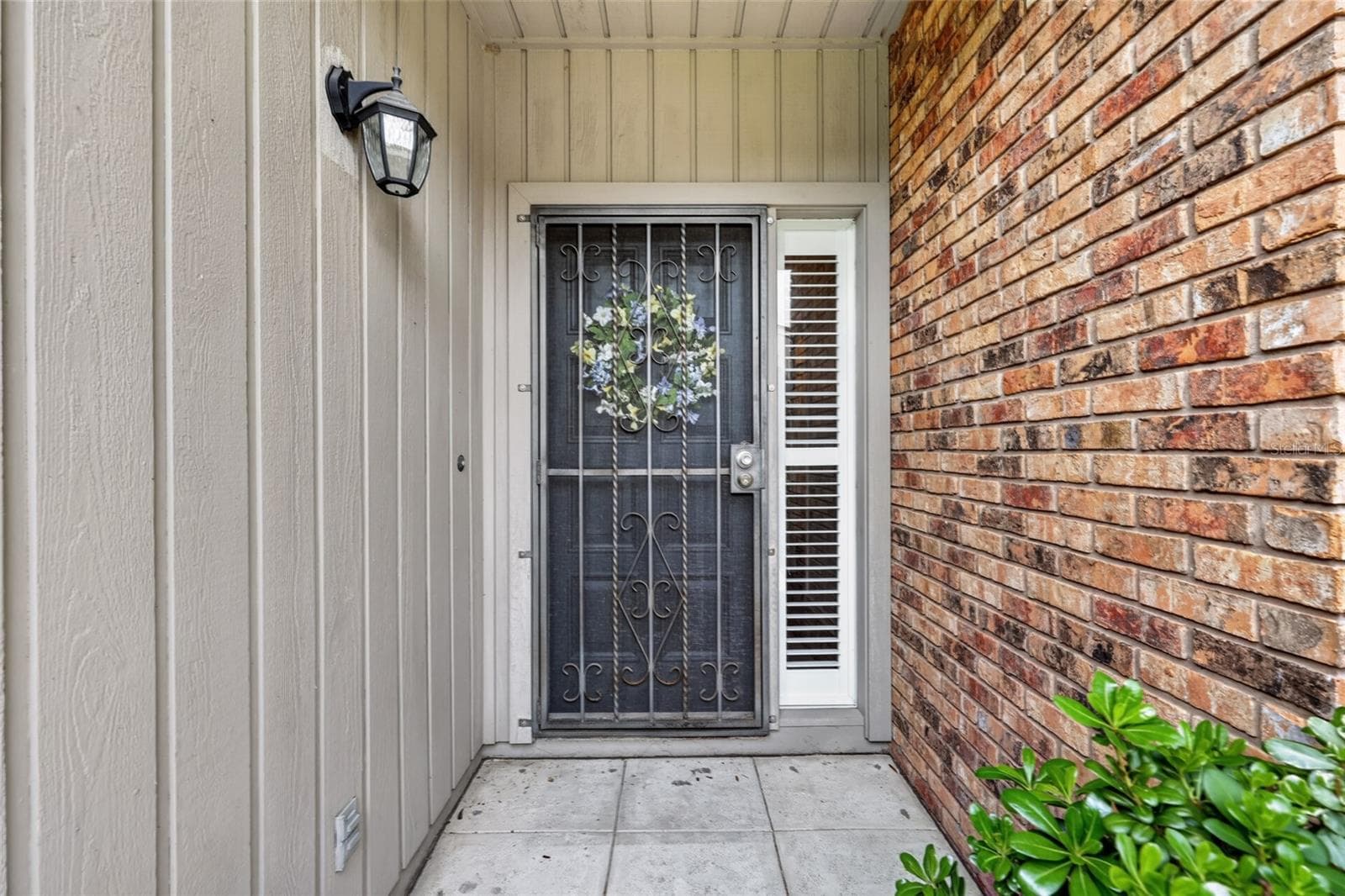Front door - 1731 SE CLATTER BRIDGE RD, OCALA