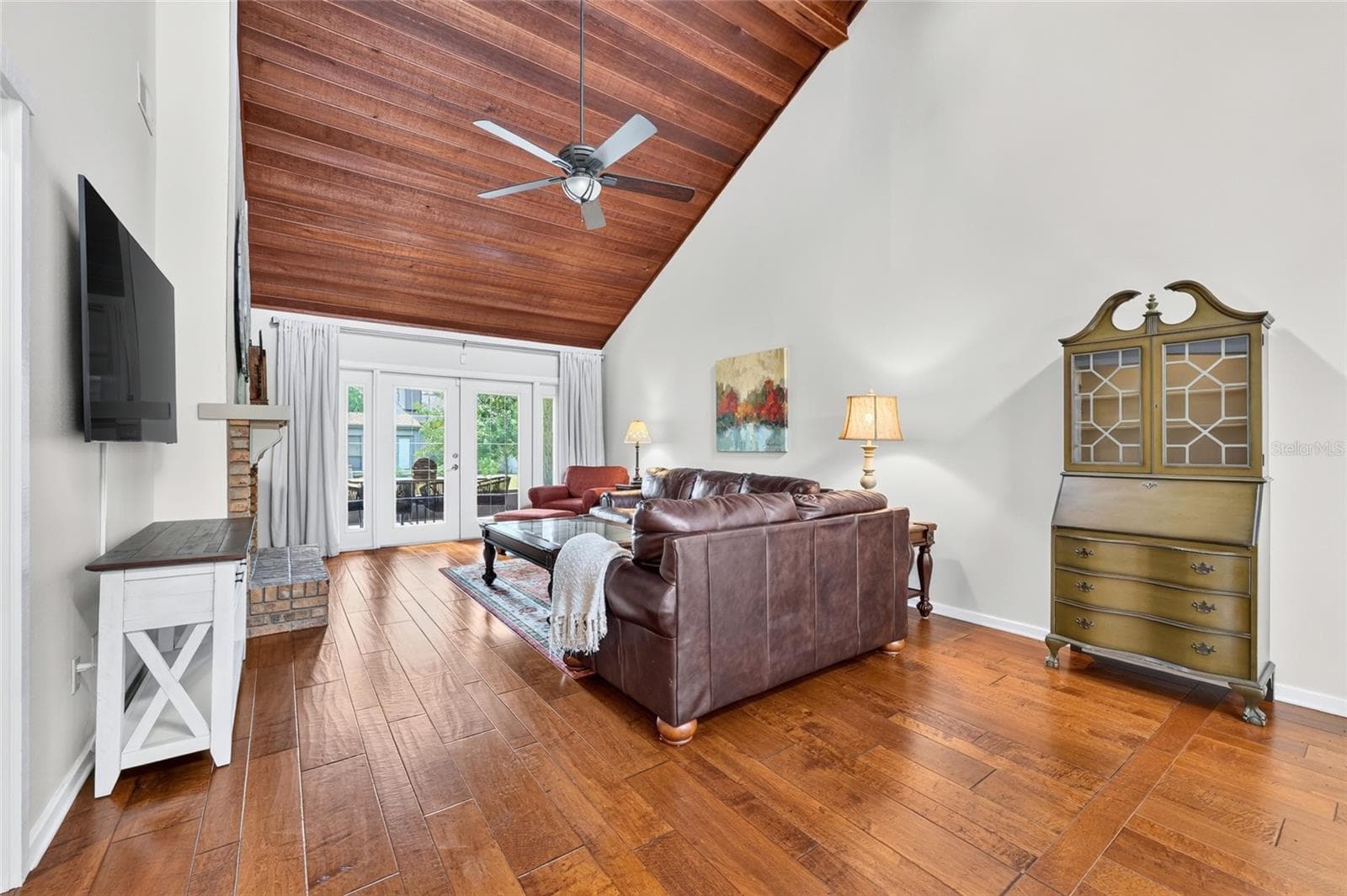 Living Room - 1731 SE CLATTER BRIDGE RD, OCALA