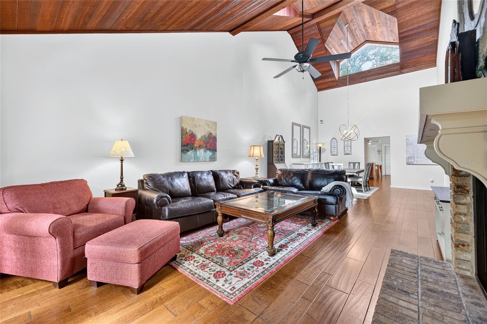 Living Room - 1731 SE CLATTER BRIDGE RD, OCALA