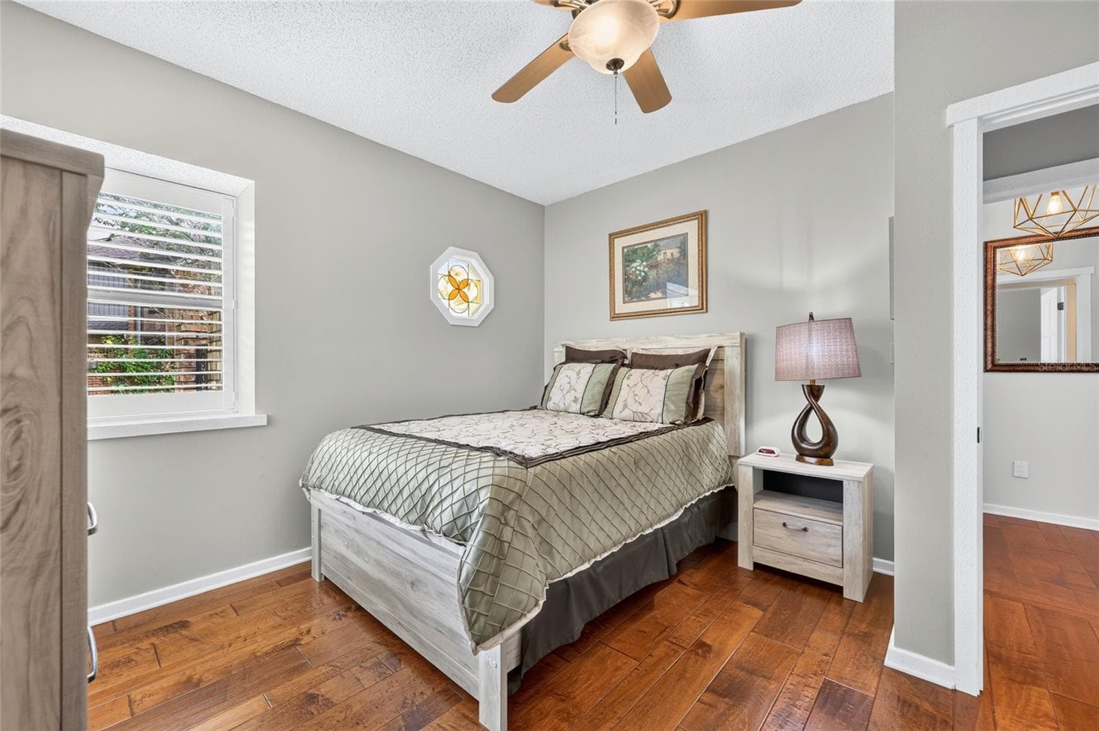 Guest Room Suite - 1731 SE CLATTER BRIDGE RD, OCALA
