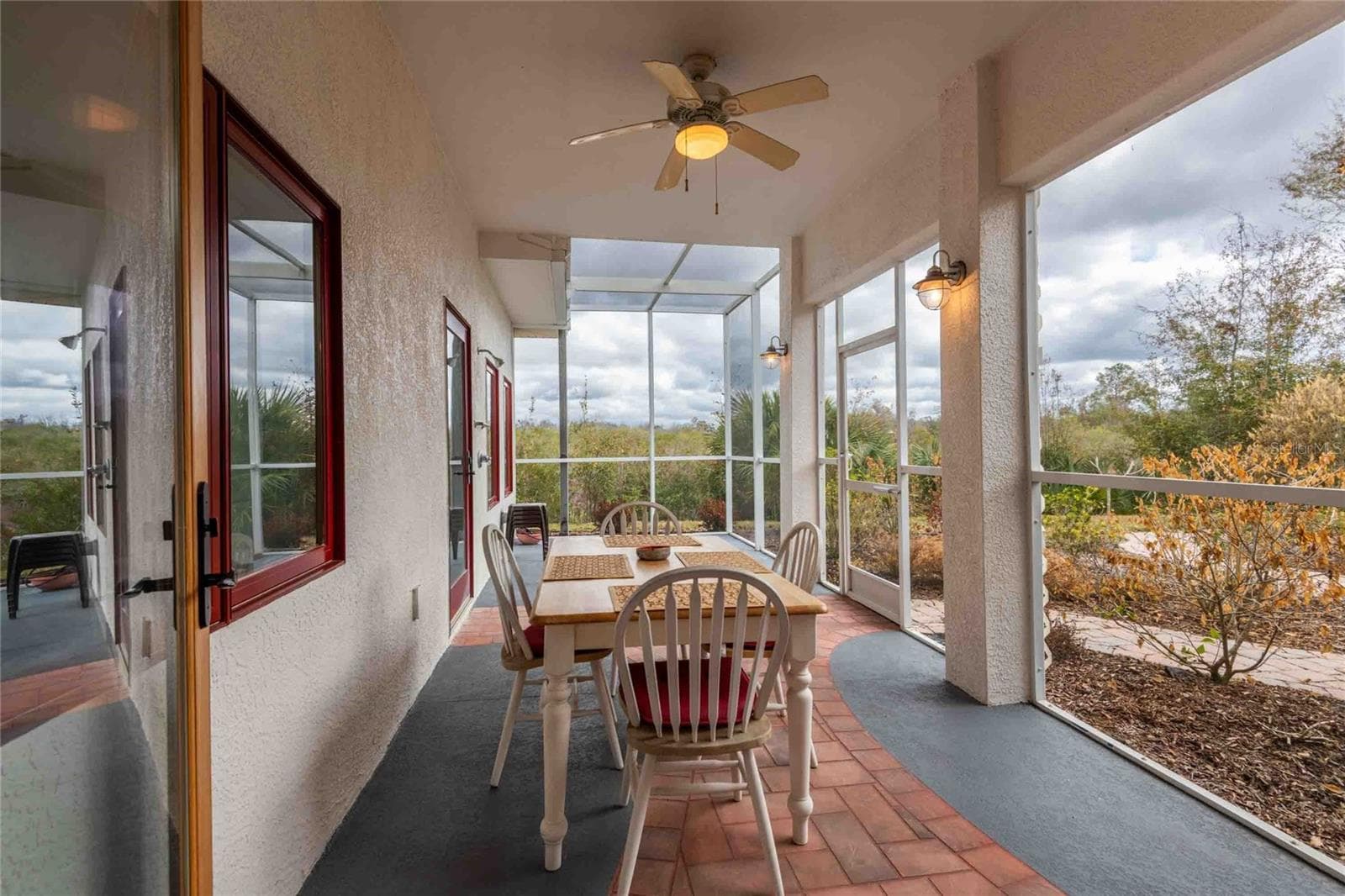 Single Family Residence at 21150 LOS CABOS CT, LAND O LAKES, photo 16 of 57