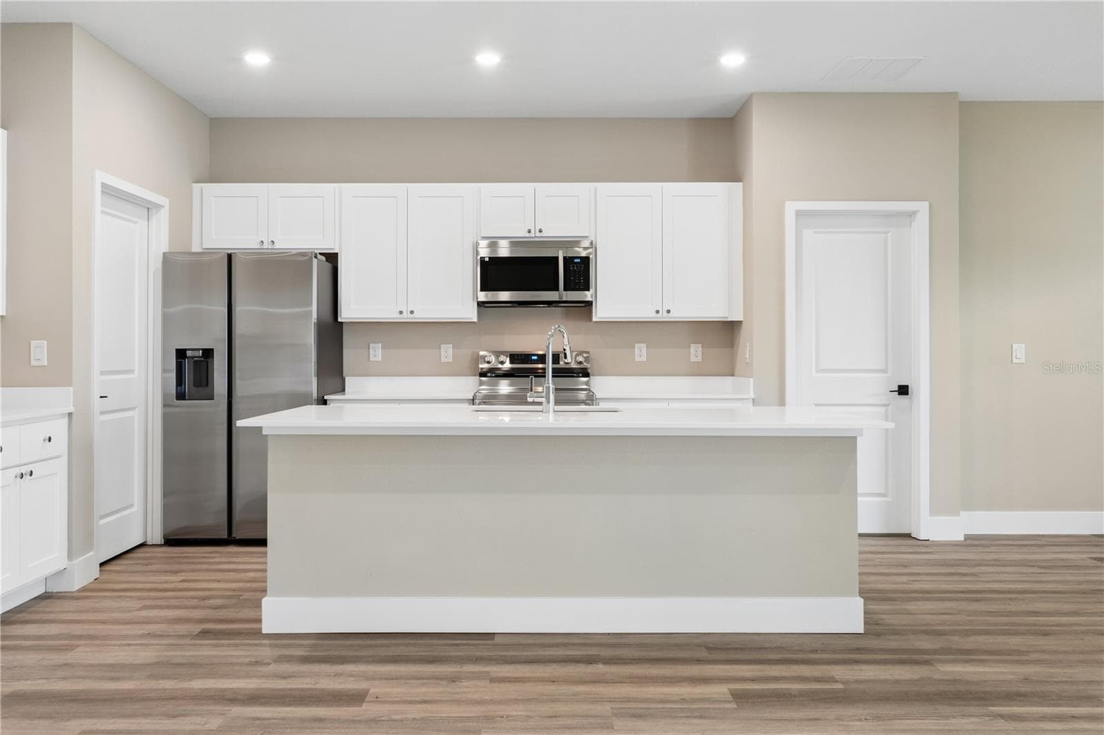 Finishes and colors may vary. - 1 ZANZIBAR BALSAN CT, PALM COAST