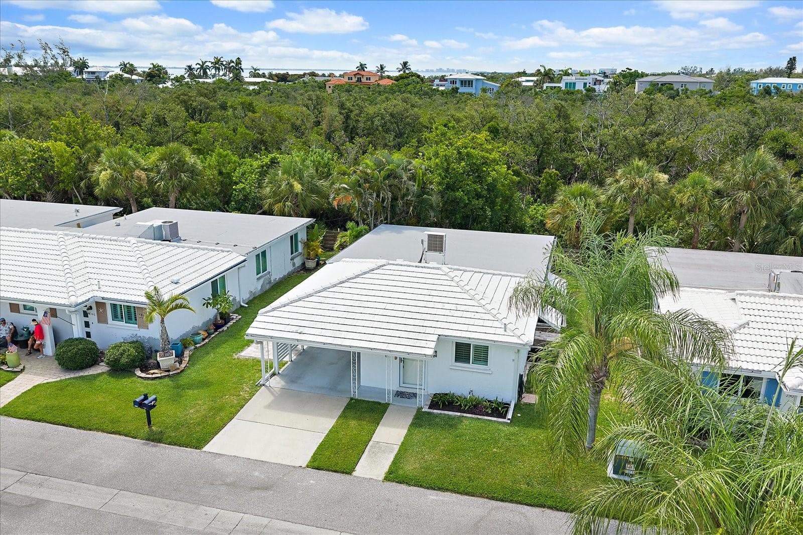 Aerial view of free standing condo with rear privacy - 738 SPANISH DR S #98, LONGBOAT KEY