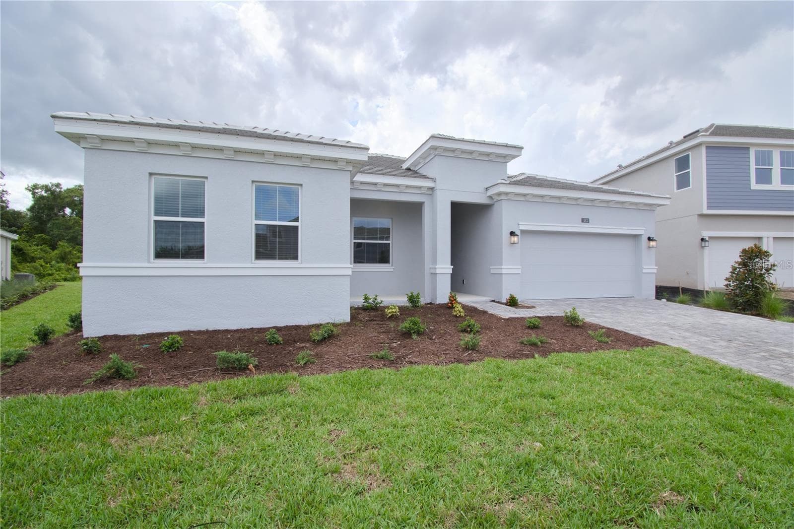 Single Family Residence at 10830 HISTORY AVE, ORLANDO, photo 2 of 43