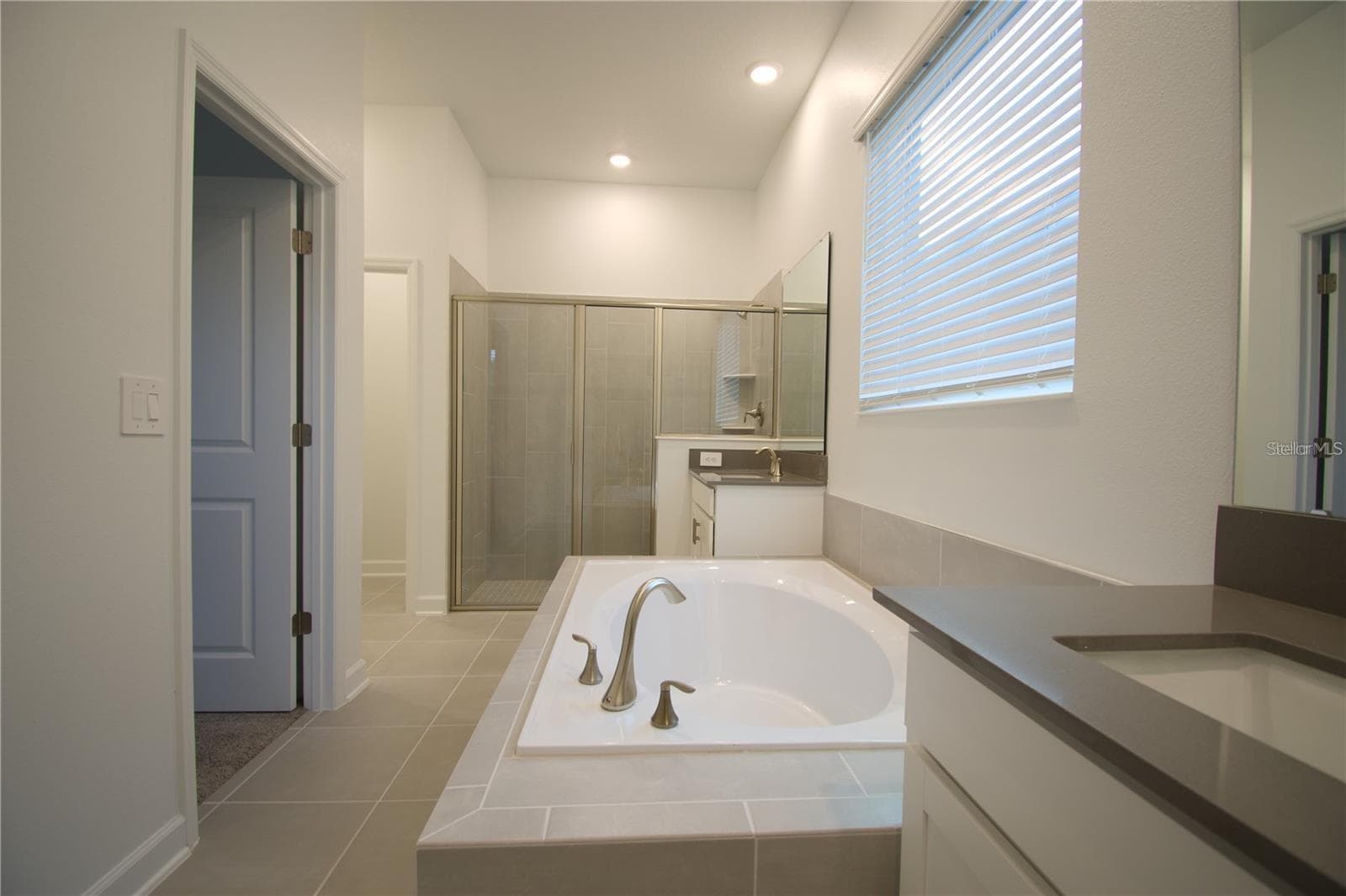 Single Family Residence at 10830 HISTORY AVE, ORLANDO, photo 29 of 43