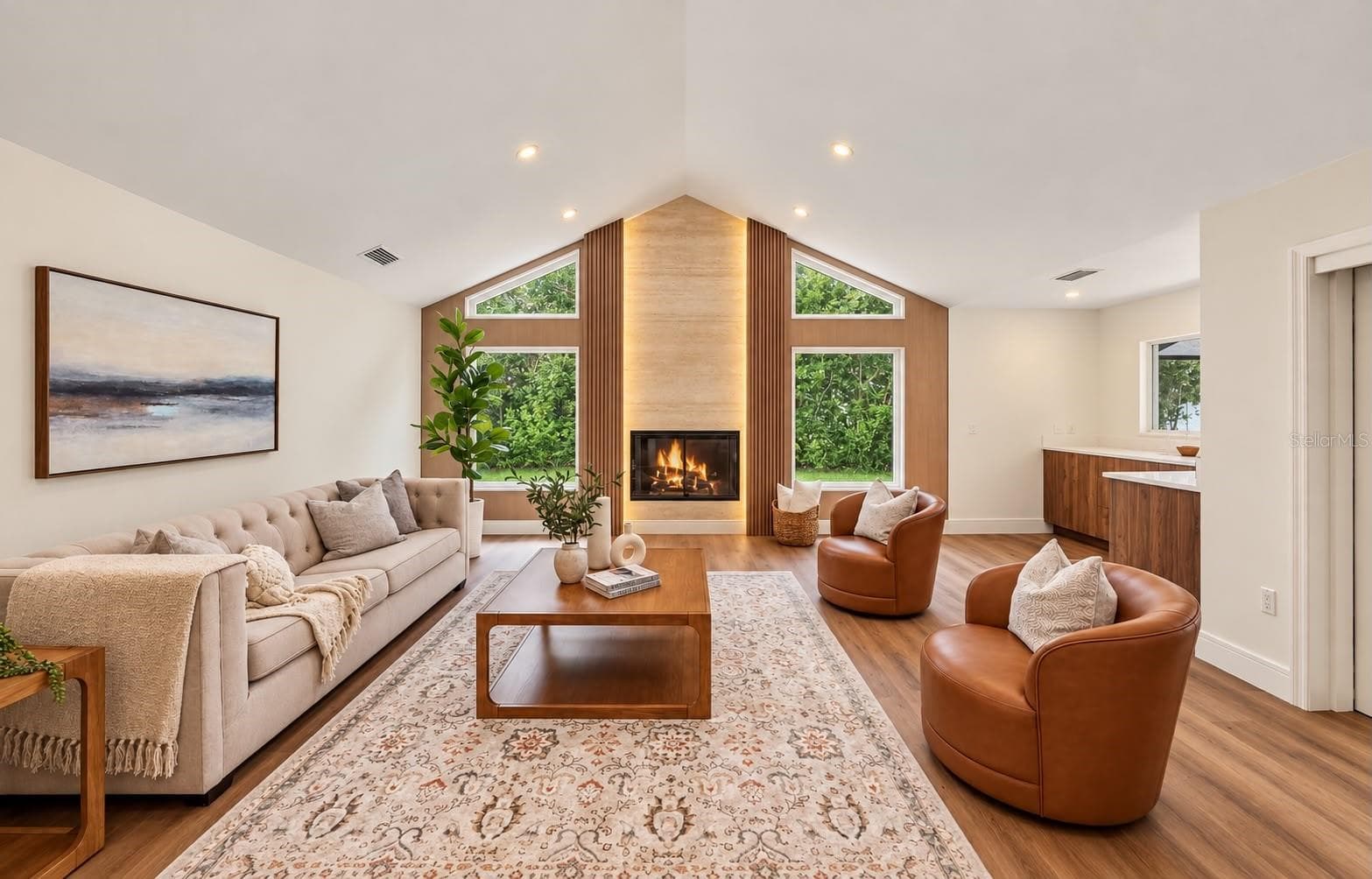 Living/Family Room - 4901 HALLSTEAD WAY, TAMPA