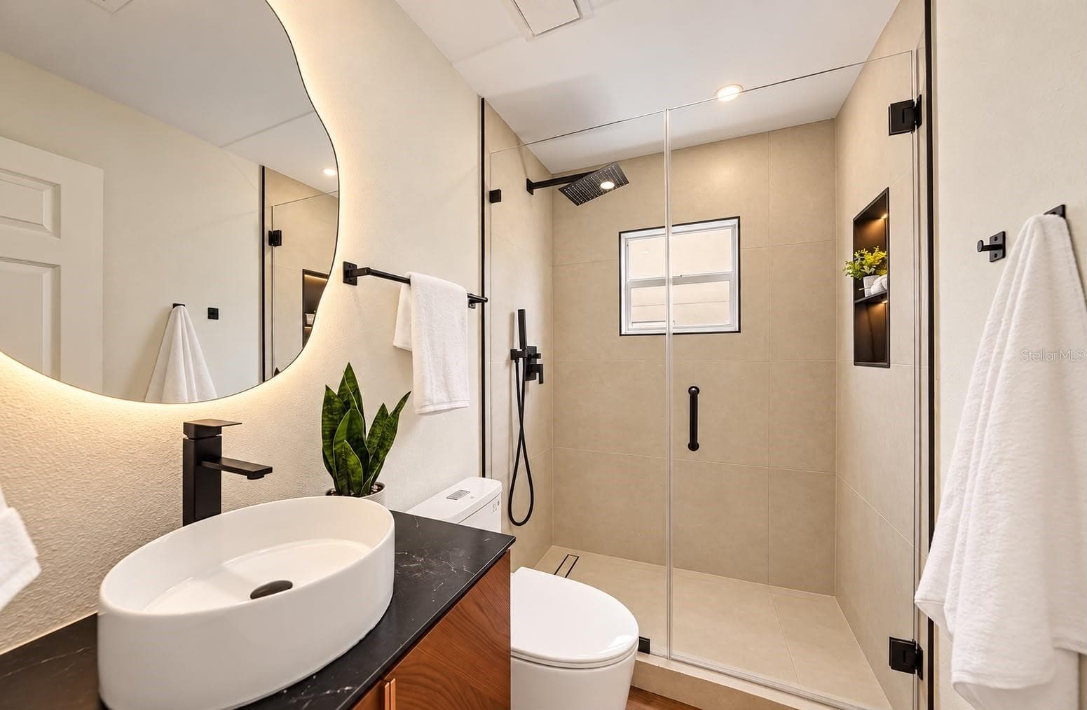 Bathroom - 4901 HALLSTEAD WAY, TAMPA