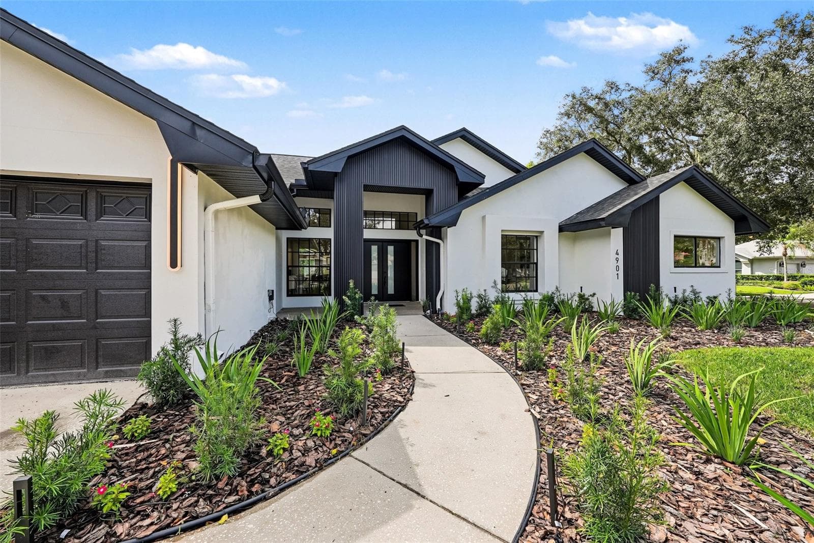 Front - 4901 HALLSTEAD WAY, TAMPA