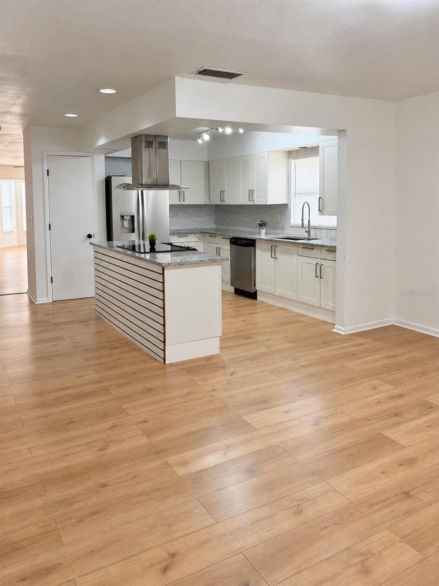 kitchen - 86 LAKE DAISY BLVD, WINTER HAVEN