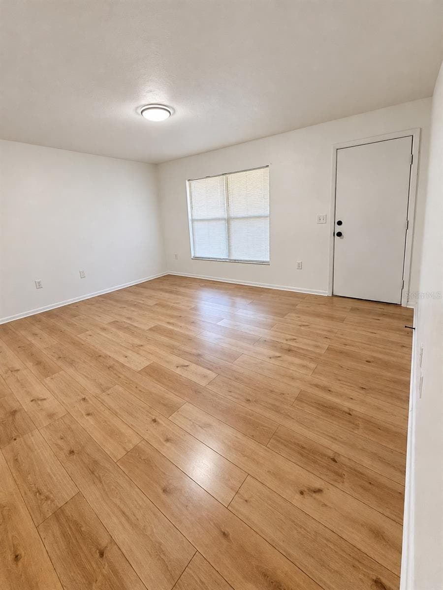 2nd living room or dining - 86 LAKE DAISY BLVD, WINTER HAVEN