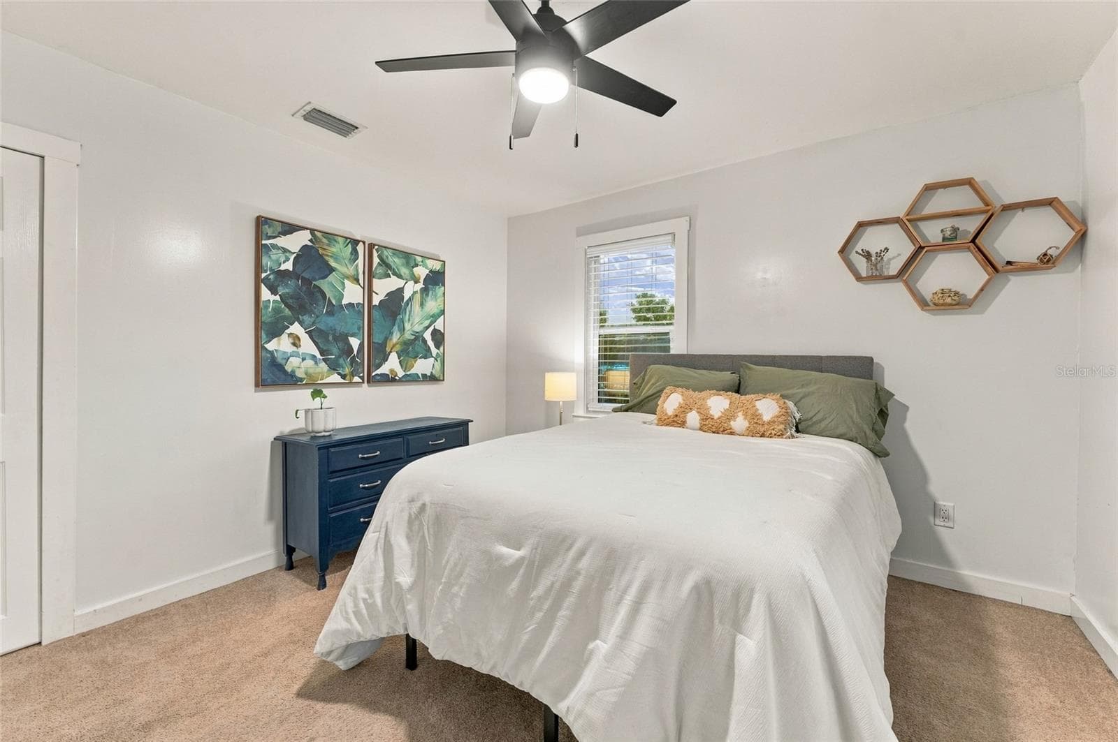 Single Family Residence at 412 E HAMILTON AVE, TAMPA, photo 24 of 44