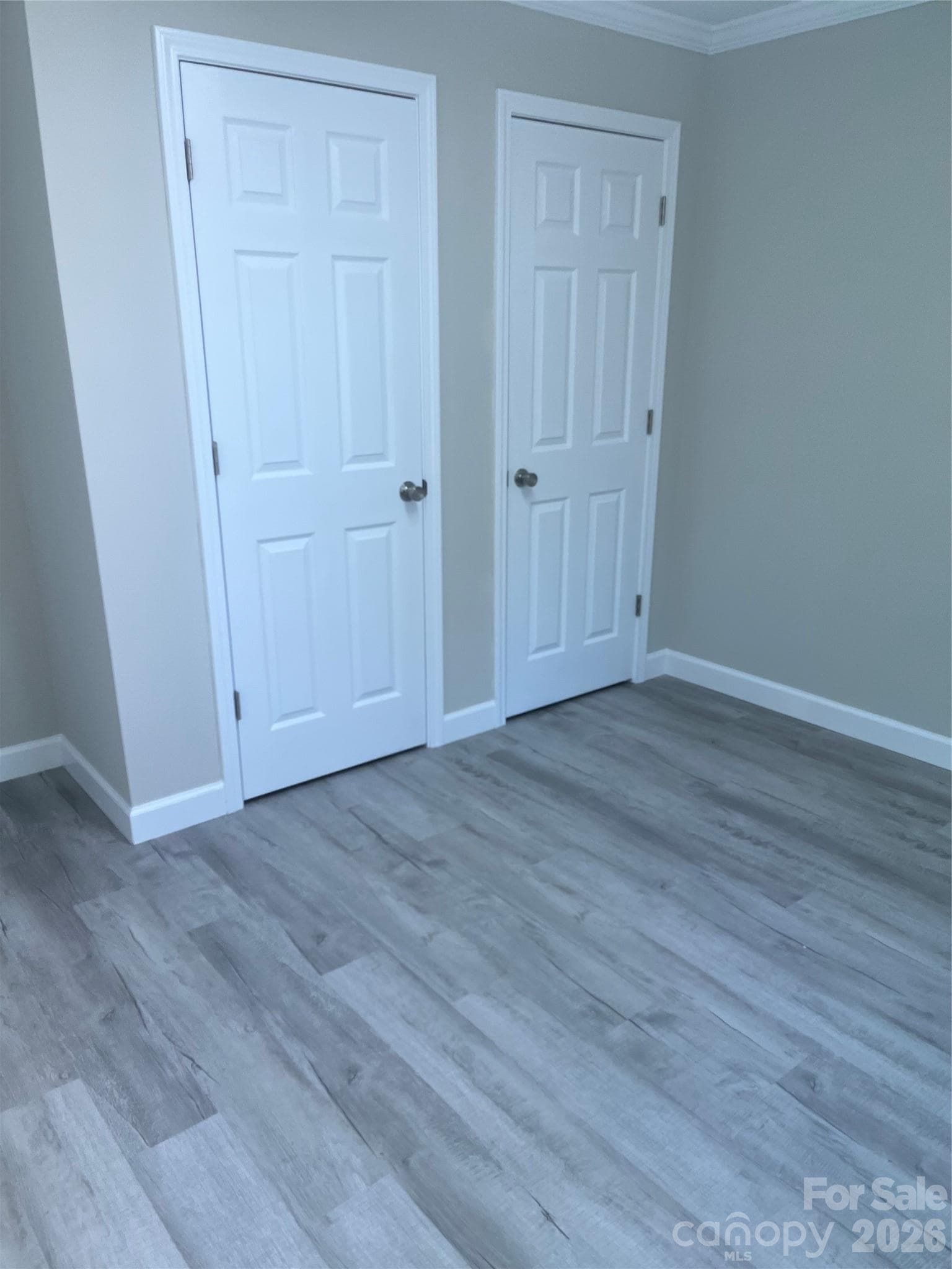 Single Family Residence at 581 Sutton Spring Road, York, photo 5 of 14