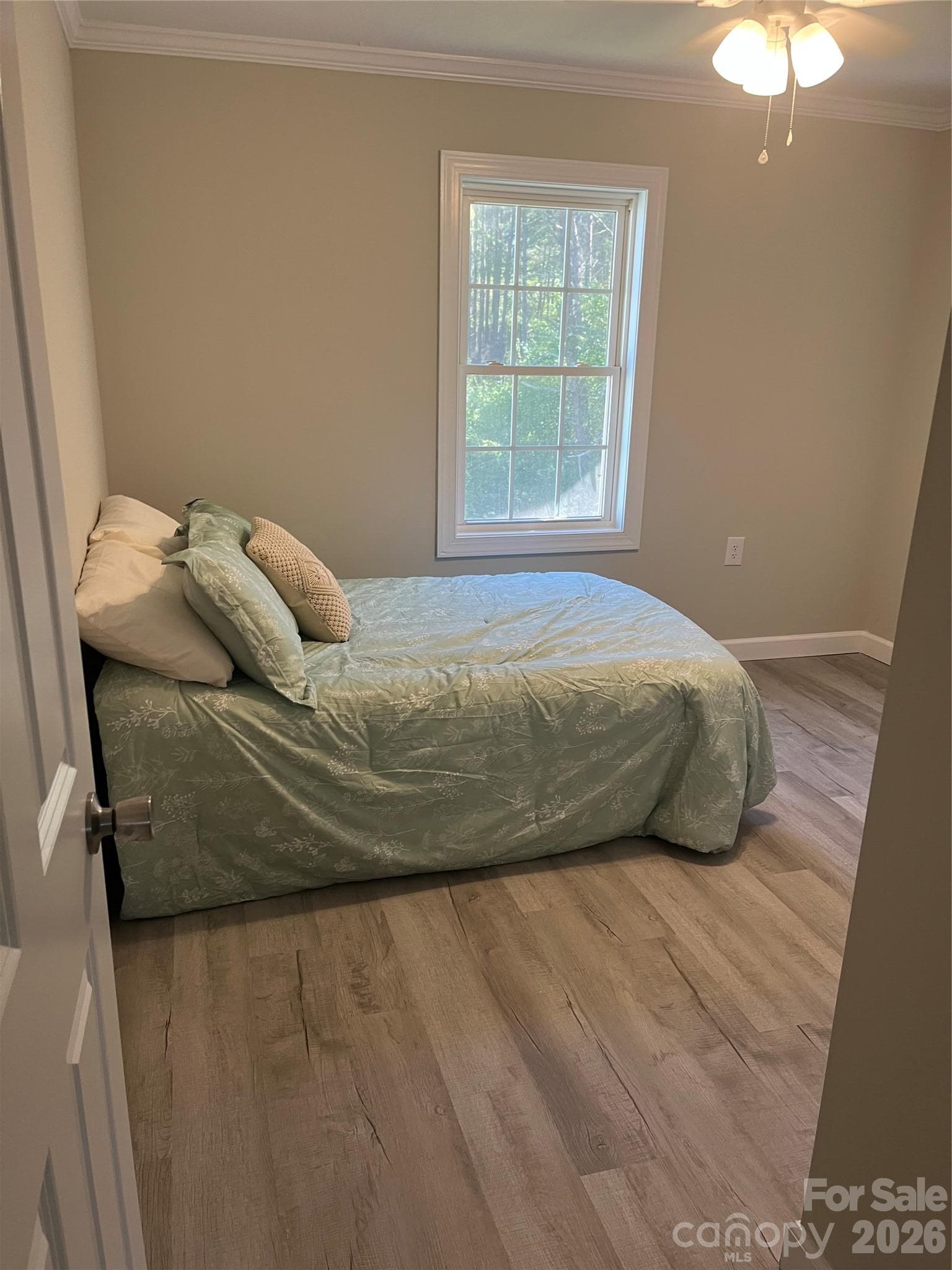 Single Family Residence at 581 Sutton Spring Road, York, photo 10 of 14