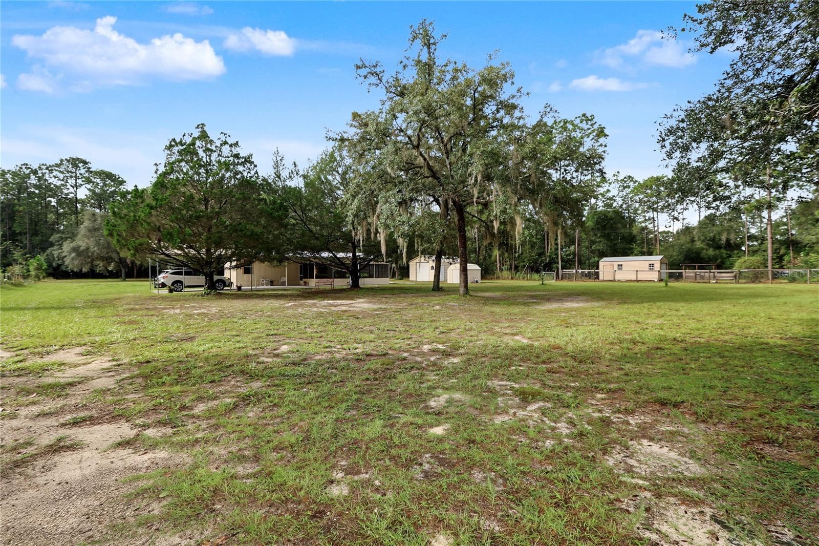 Manufactured Home at 17946 SW 31ST ST, DUNNELLON, photo 8 of 50
