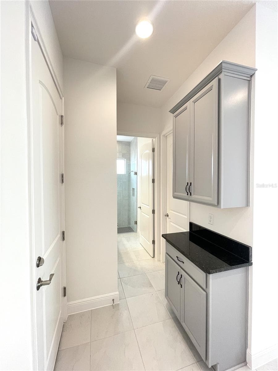 Single Family Residence at 8131 MABURY LN, ORLANDO, photo 11 of 28