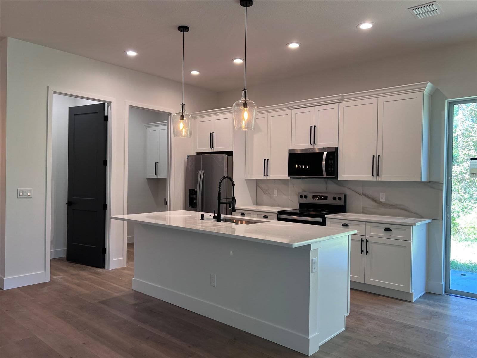 Single Family Residence at 45 SANCTUARY AVE, DEBARY, photo 5 of 28