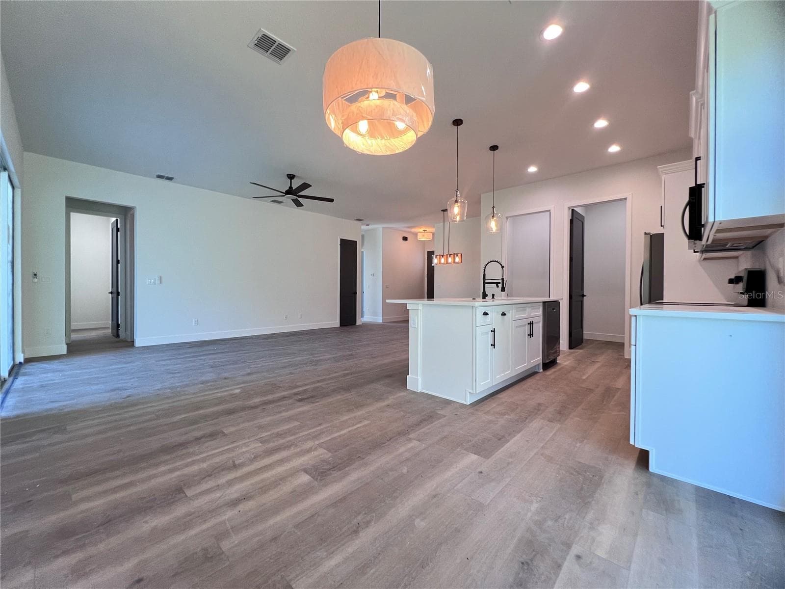 Single Family Residence at 45 SANCTUARY AVE, DEBARY, photo 6 of 28