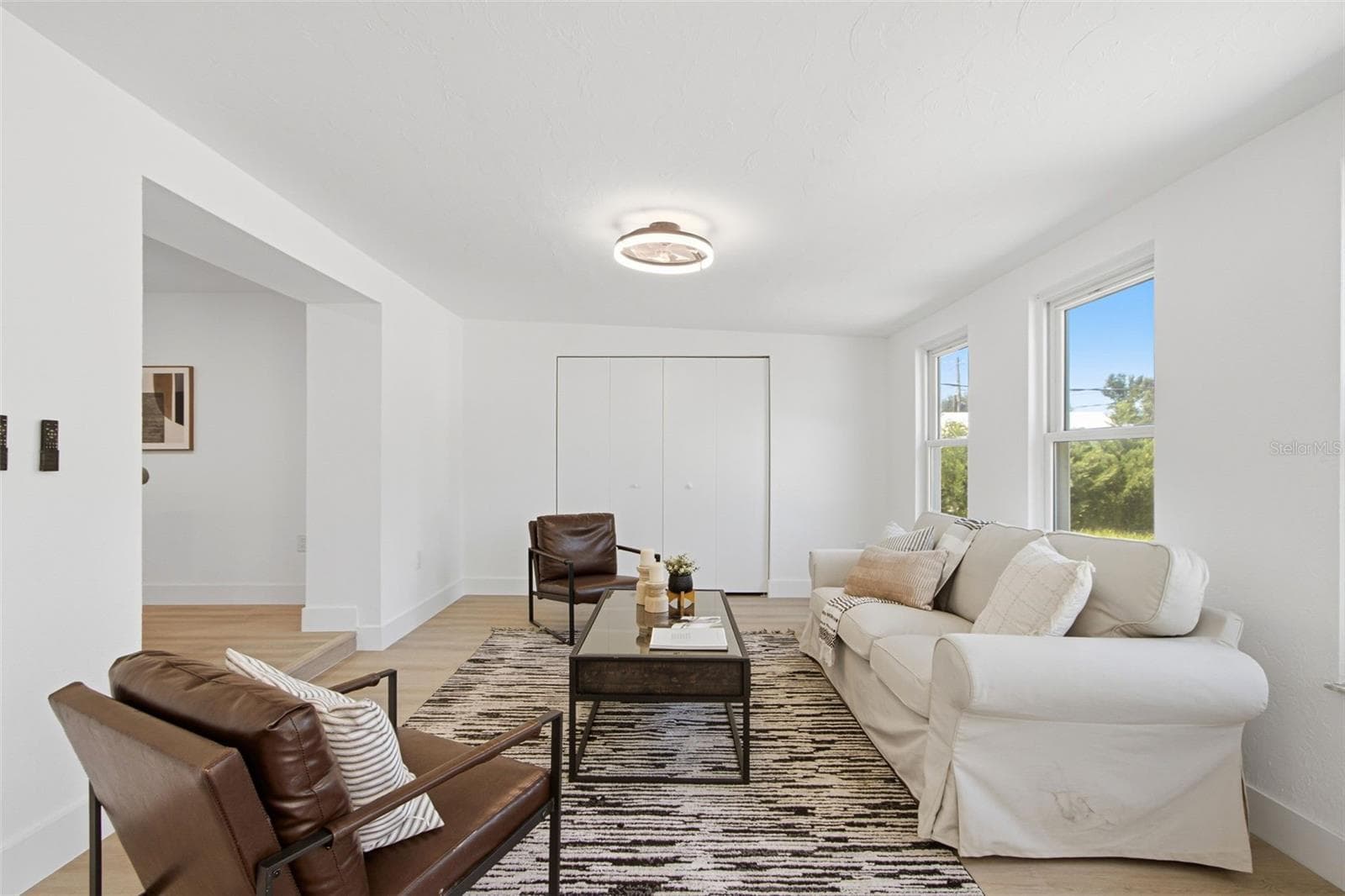 Single Family Residence at 1105 GULF COAST BLVD, VENICE, photo 10 of 30