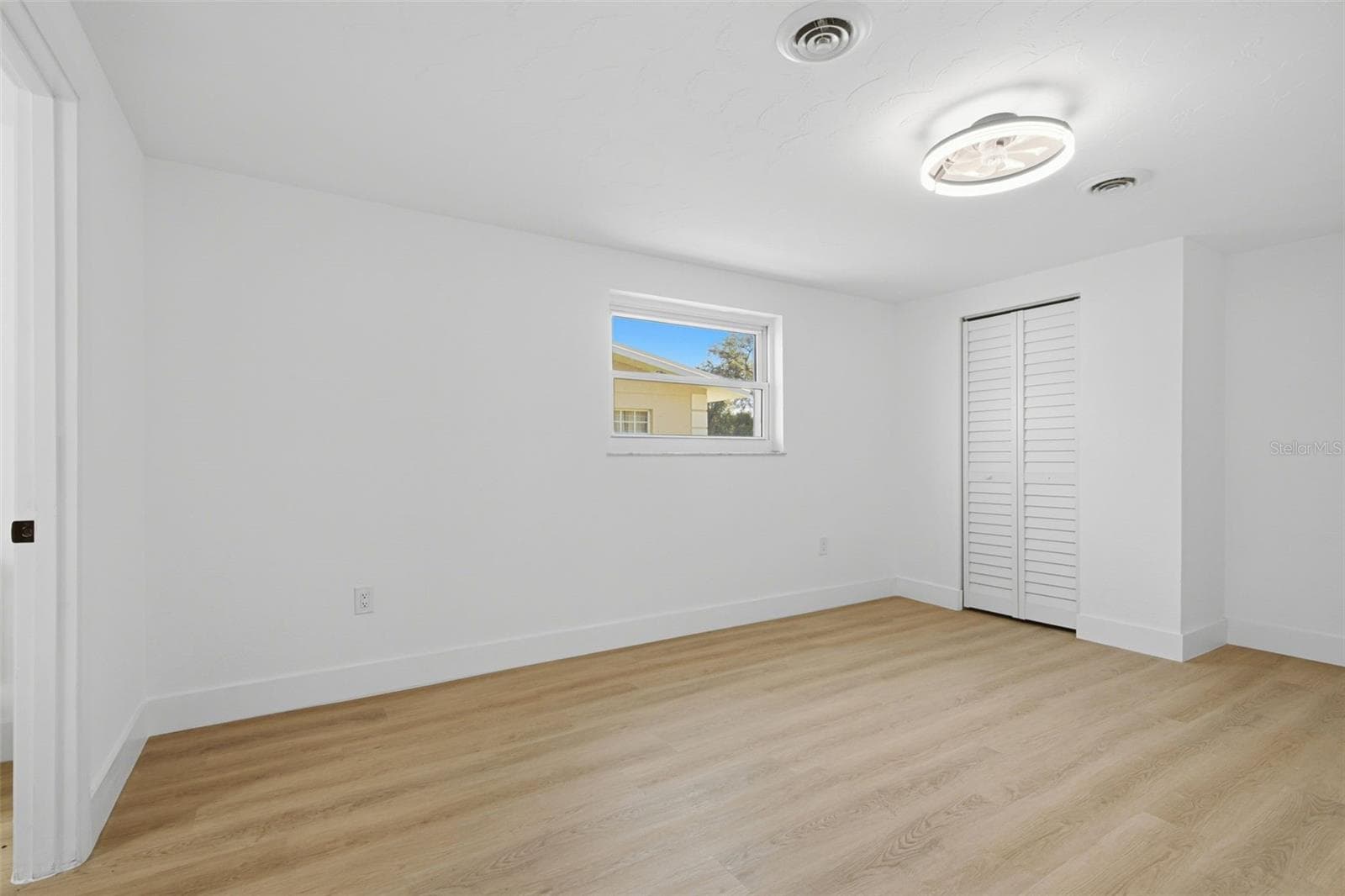 Single Family Residence at 1105 GULF COAST BLVD, VENICE, photo 20 of 30