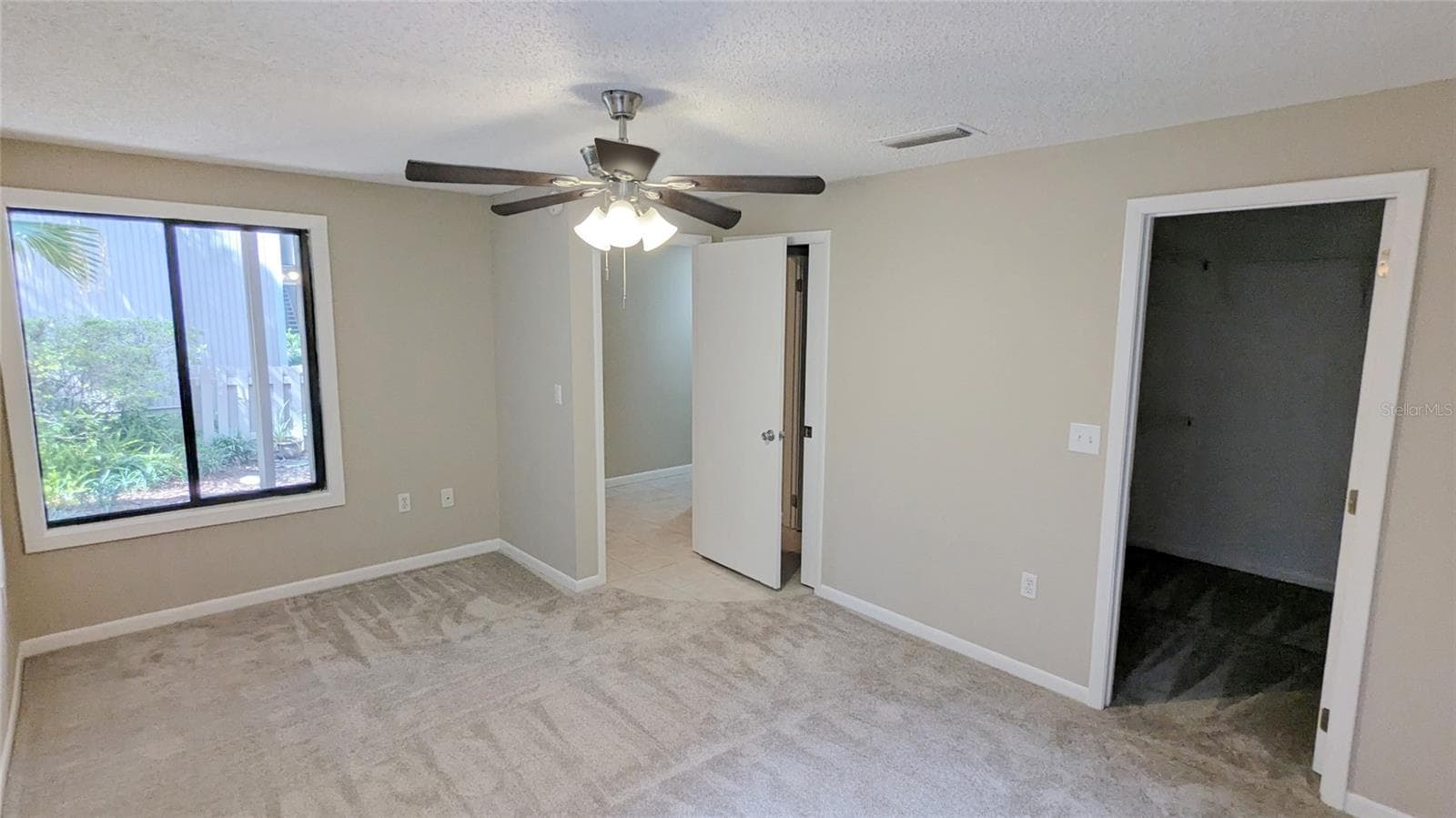 Condominium at 2124 WOODBRIDGE RD, LONGWOOD, photo 15 of 22