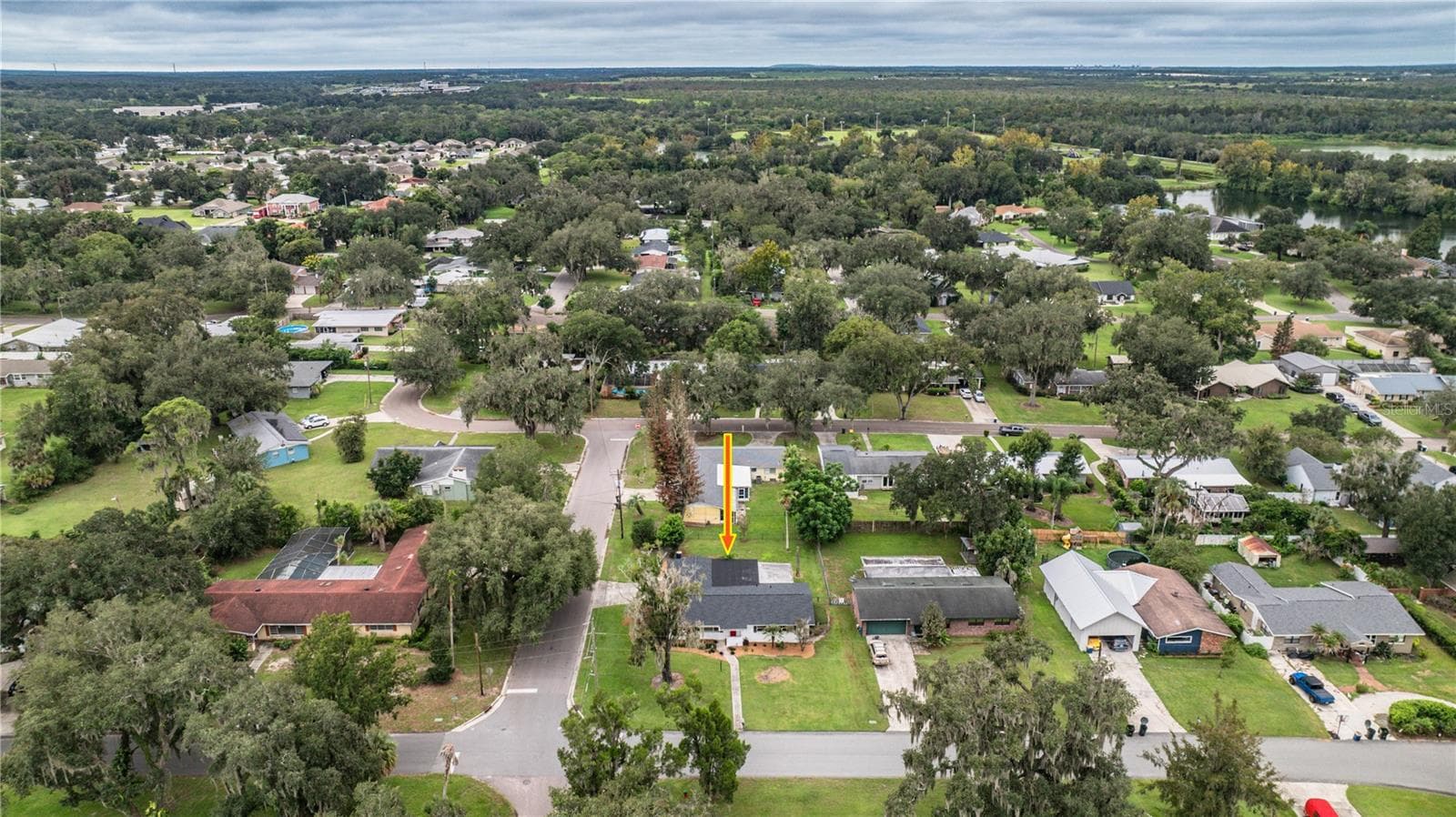Front aerial - 975 E MANN RD, BARTOW