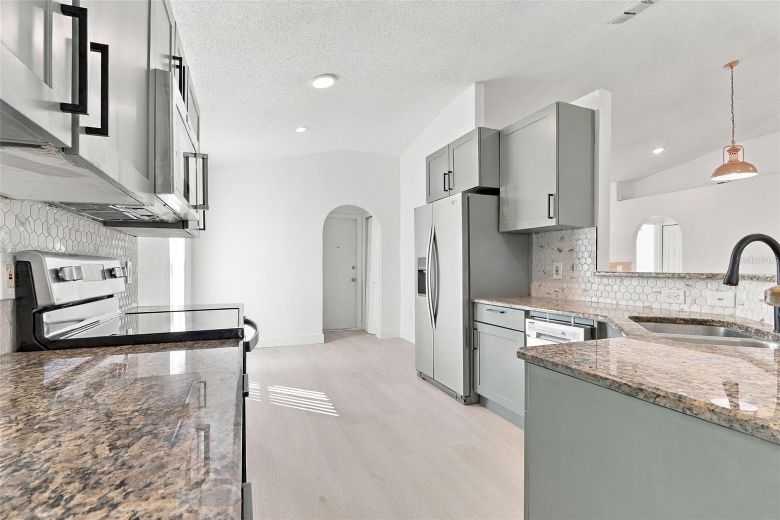 Single Family Residence at 6737 WESTLAKE BLVD, ORLANDO, photo 17 of 36