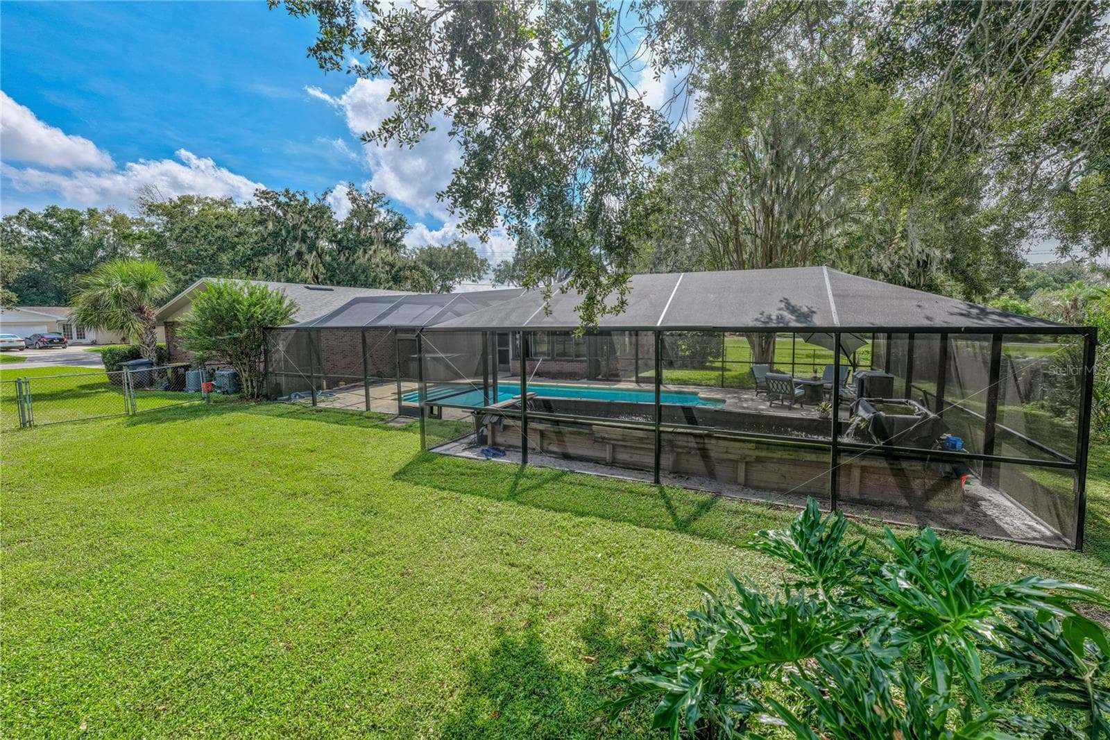 Single Family Residence at 609 W PIPKIN RD, LAKELAND, photo 44 of 48