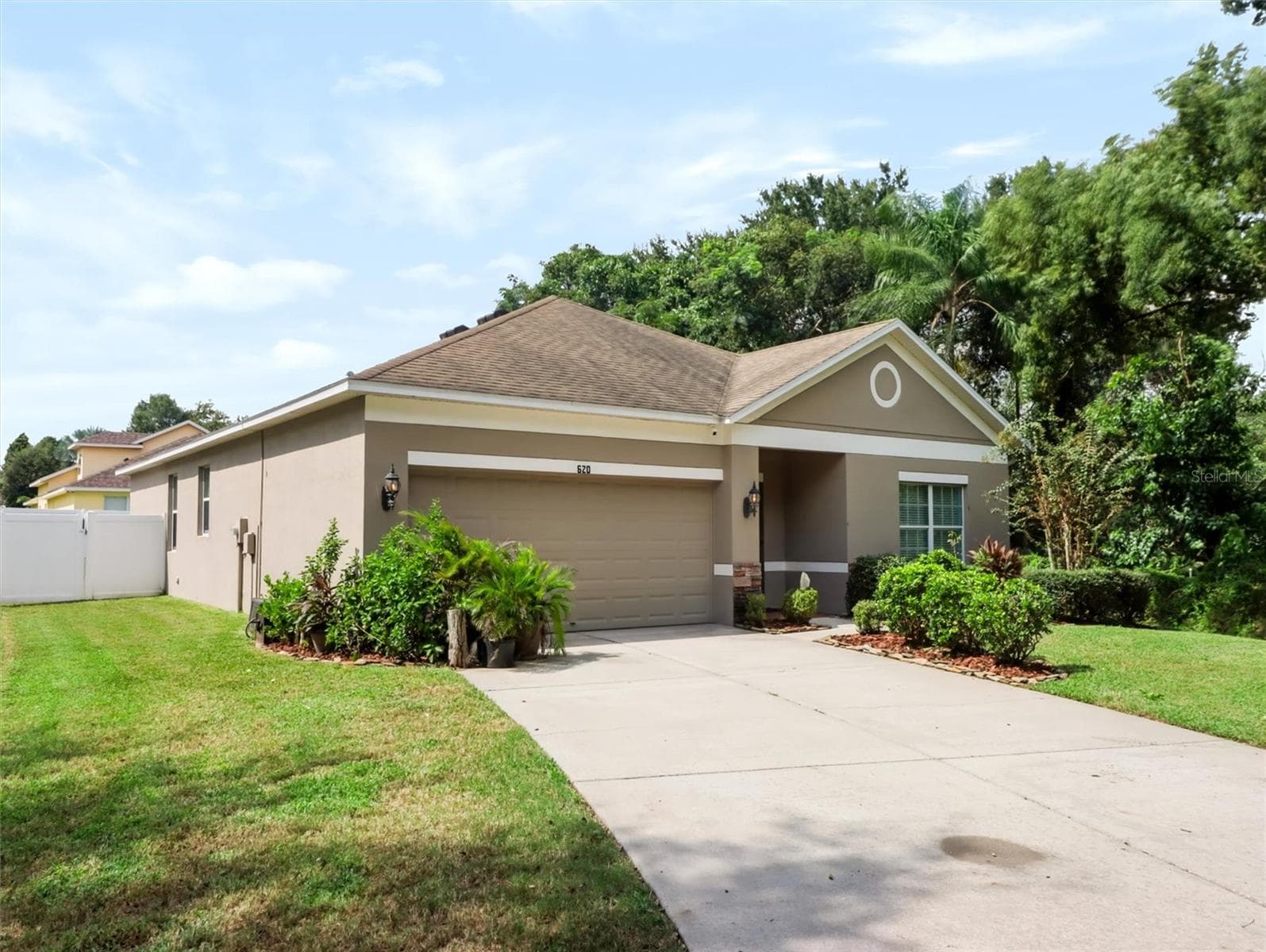 Single Family Residence at 620 CHESNEY DR, VALRICO, photo 3 of 48