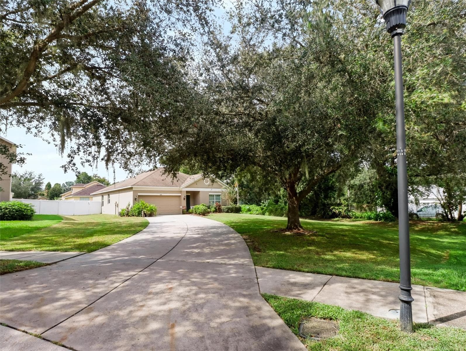 Single Family Residence at 620 CHESNEY DR, VALRICO, photo 7 of 48
