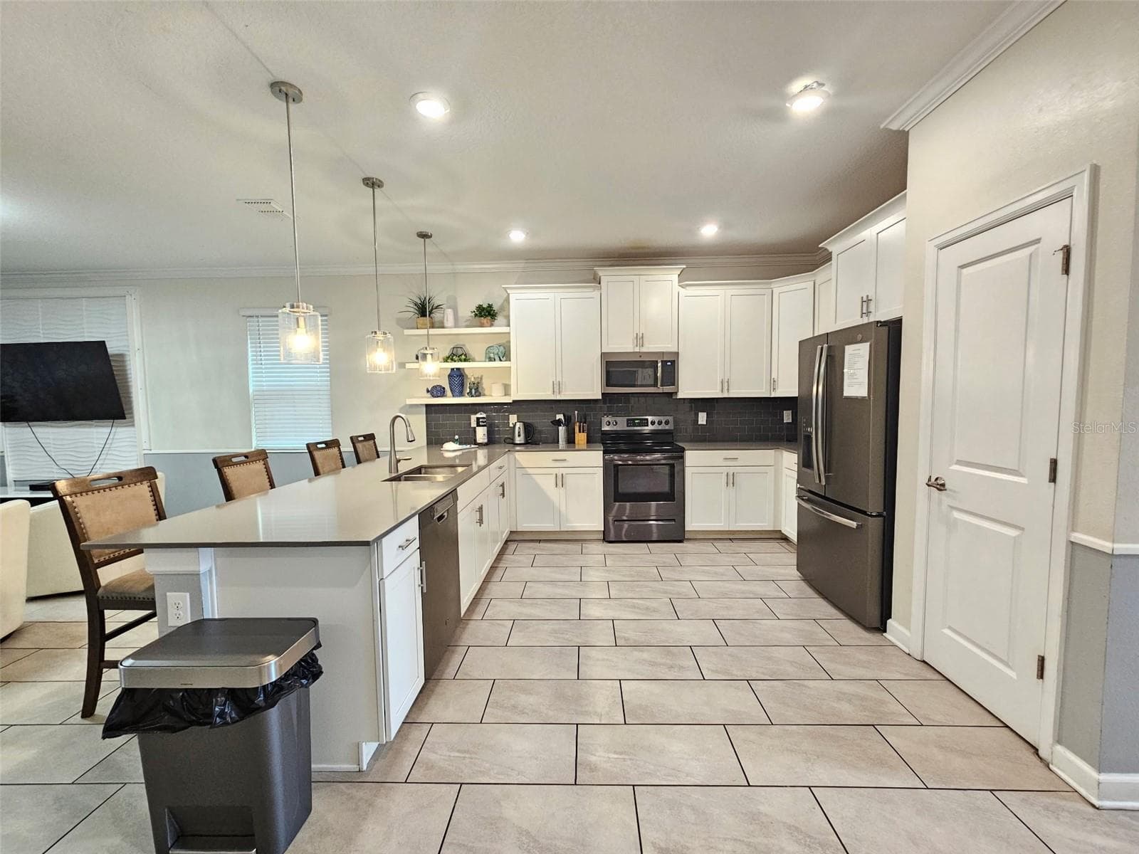Single Family Residence at 4557 TARGET BLVD, KISSIMMEE, photo 8 of 35